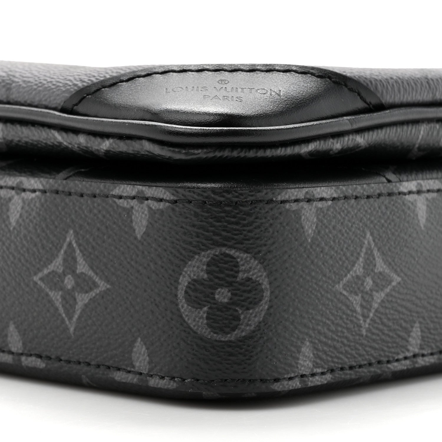 Louis Vuitton Reverse Monogram Eclipse Trio Messenger 8 of 10