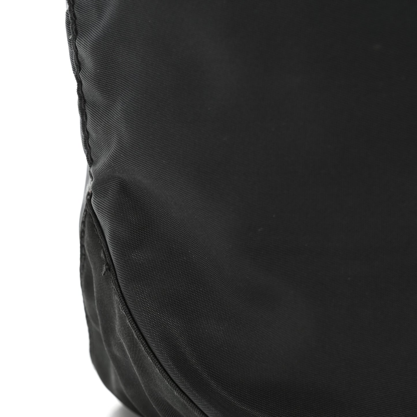Tessuto Nylon Triangle Tote Mimetico Black