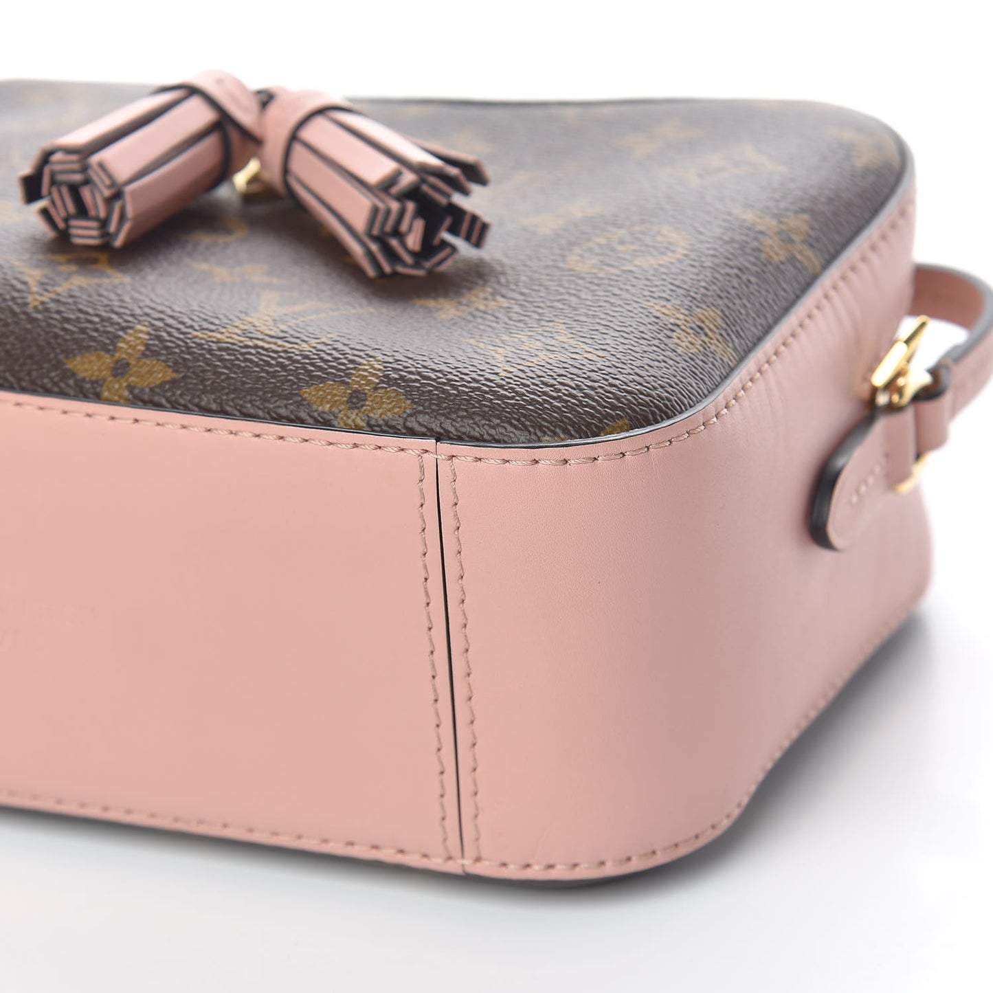 Monogram Saintonge Rose Poudre