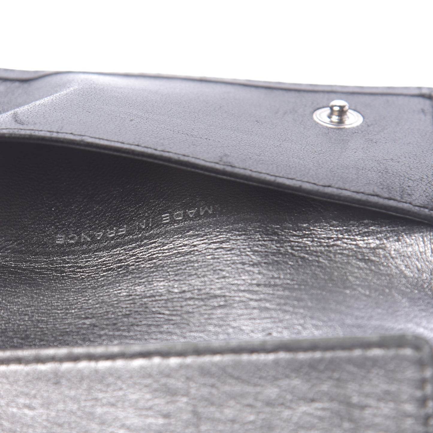 Lambskin Vertical Quilted 6 Key Holder Black