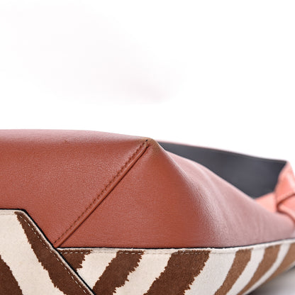Celine Shiny Smooth Calfskin Zebra Printed Felt Small Twisted Cabas Chalk Brick 20 of 28