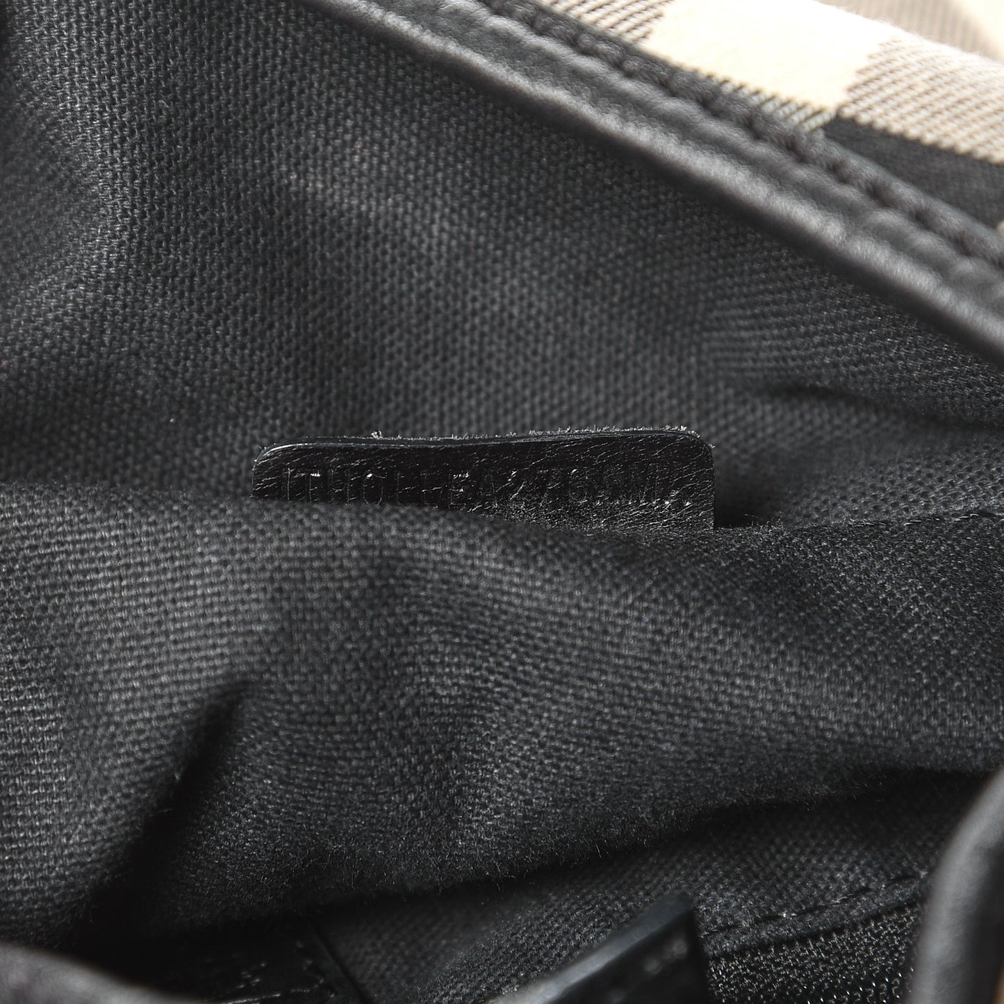 Beat Check Hobo Black