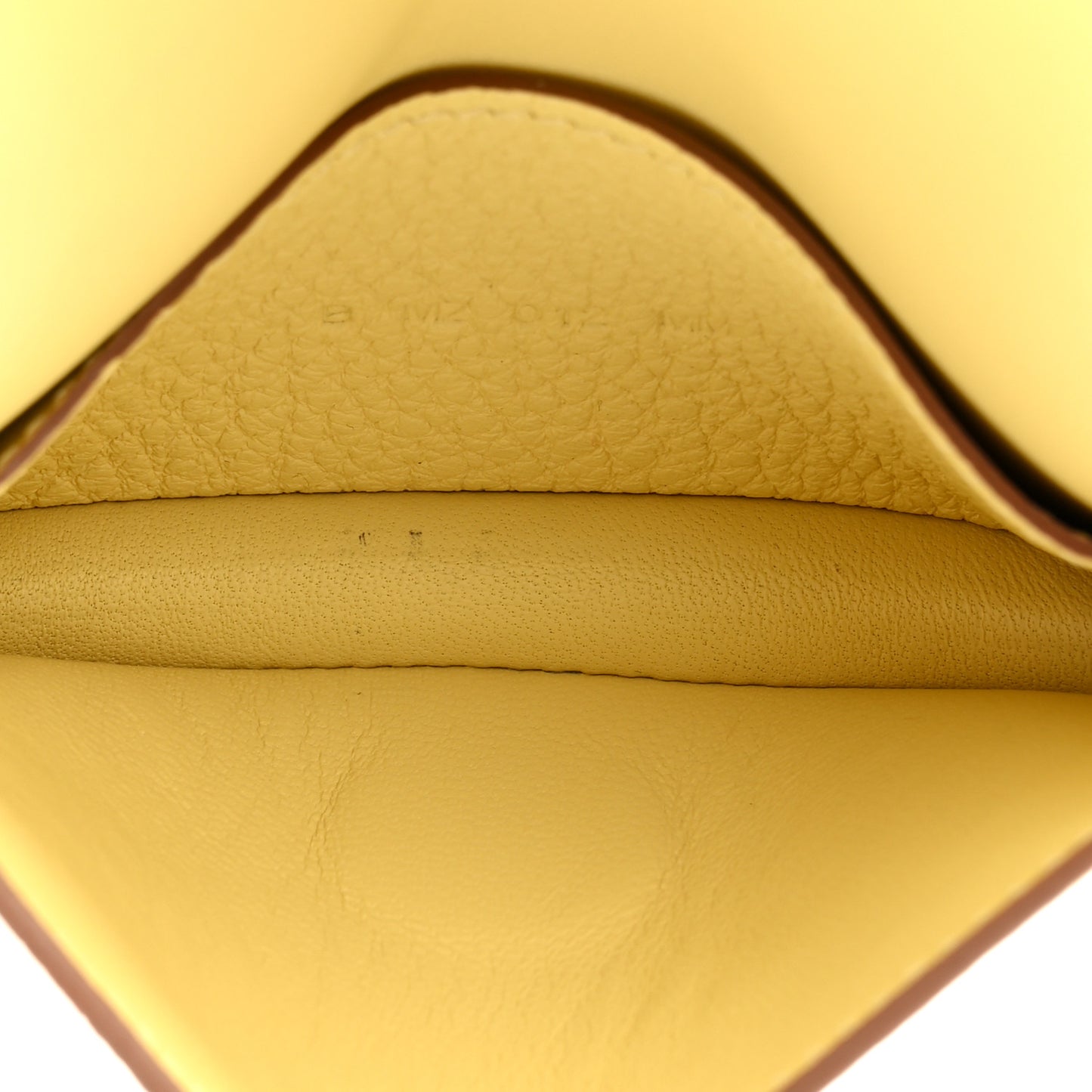 Togo Dogon Card Case Jaune Poussin