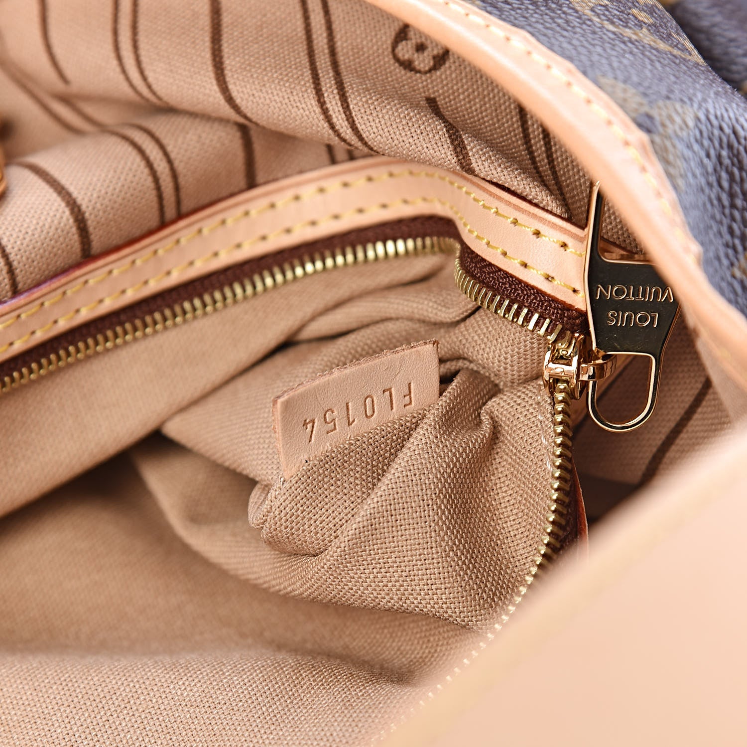 Louis Vuitton Monogram Delightful MM 7 of 10