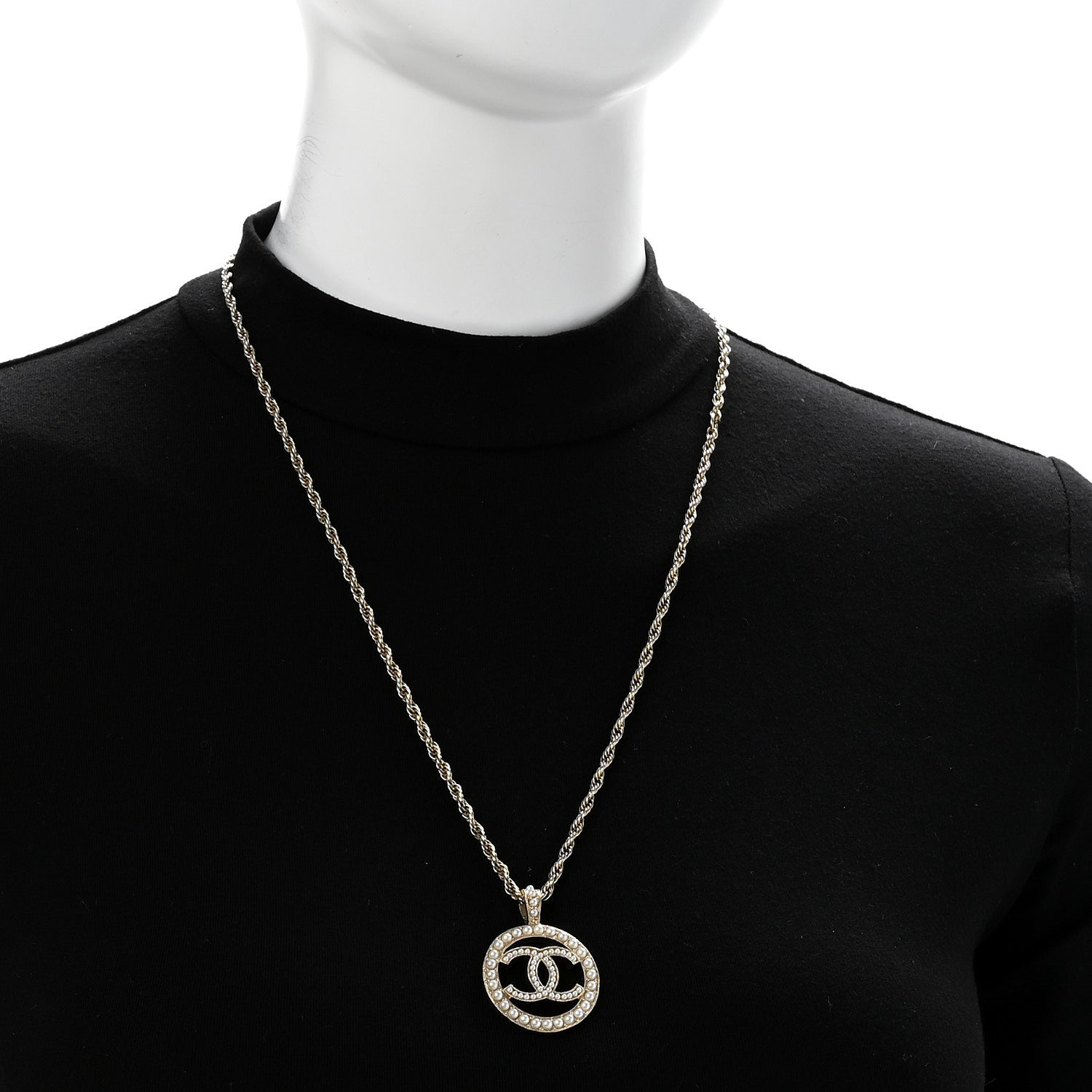 Chanel Pearl CC Round Pendant Necklace Gold 2 of 6