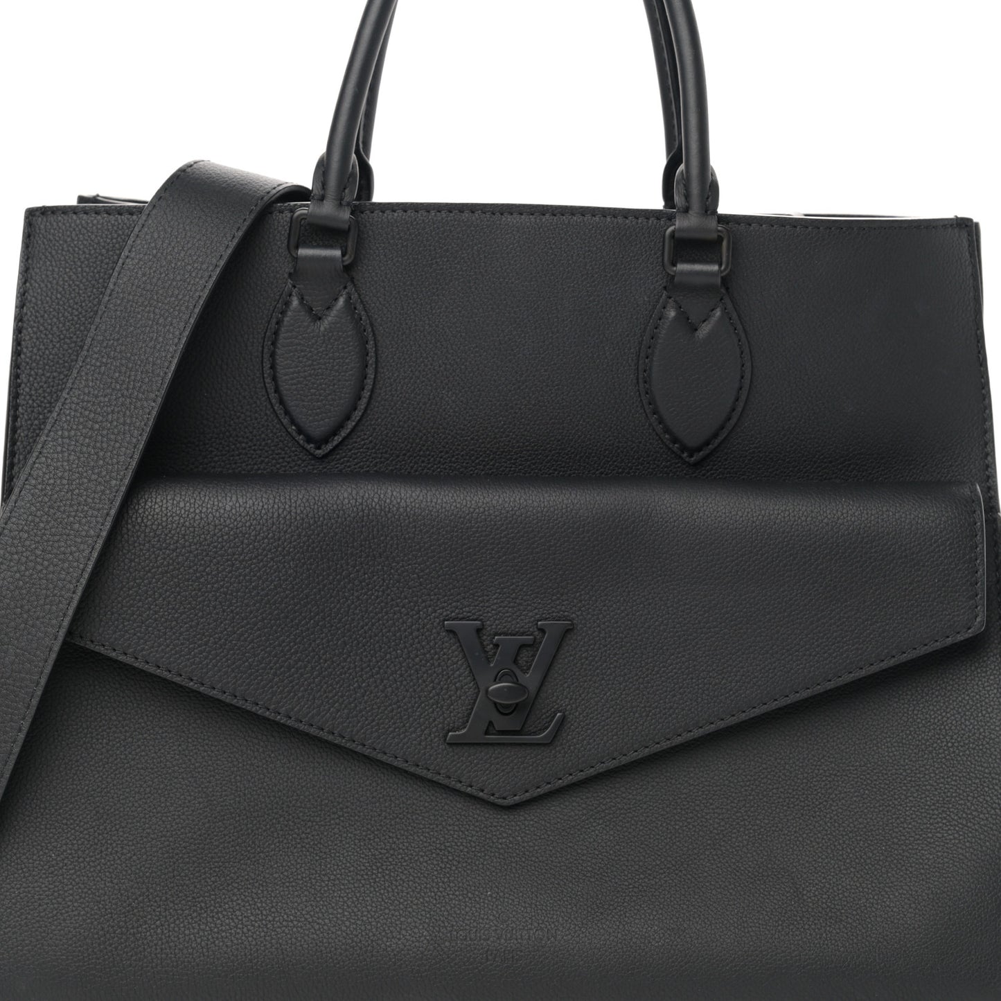 Soft Calfskin Lockme Tote MM Black