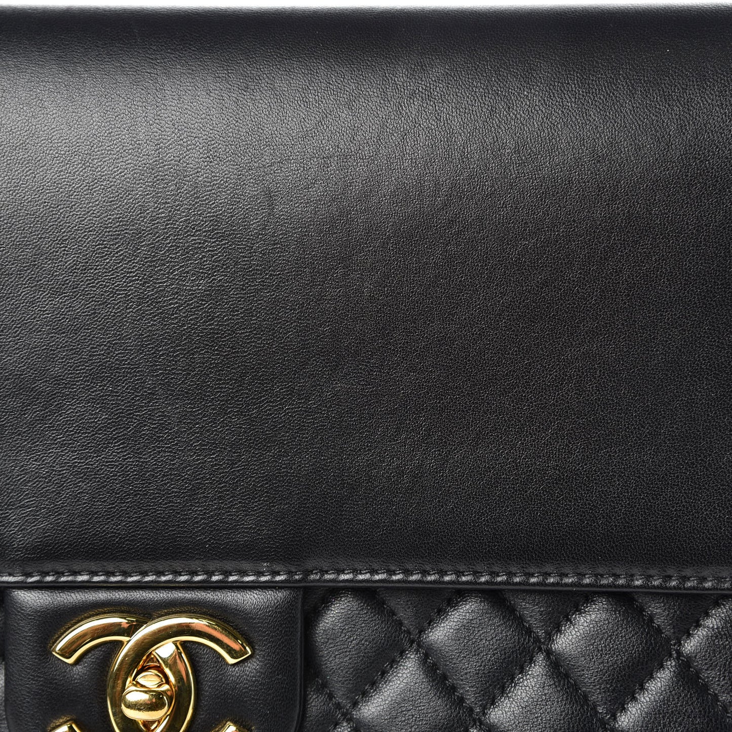 Lambskin Quilted CC Unchained Clutch Black