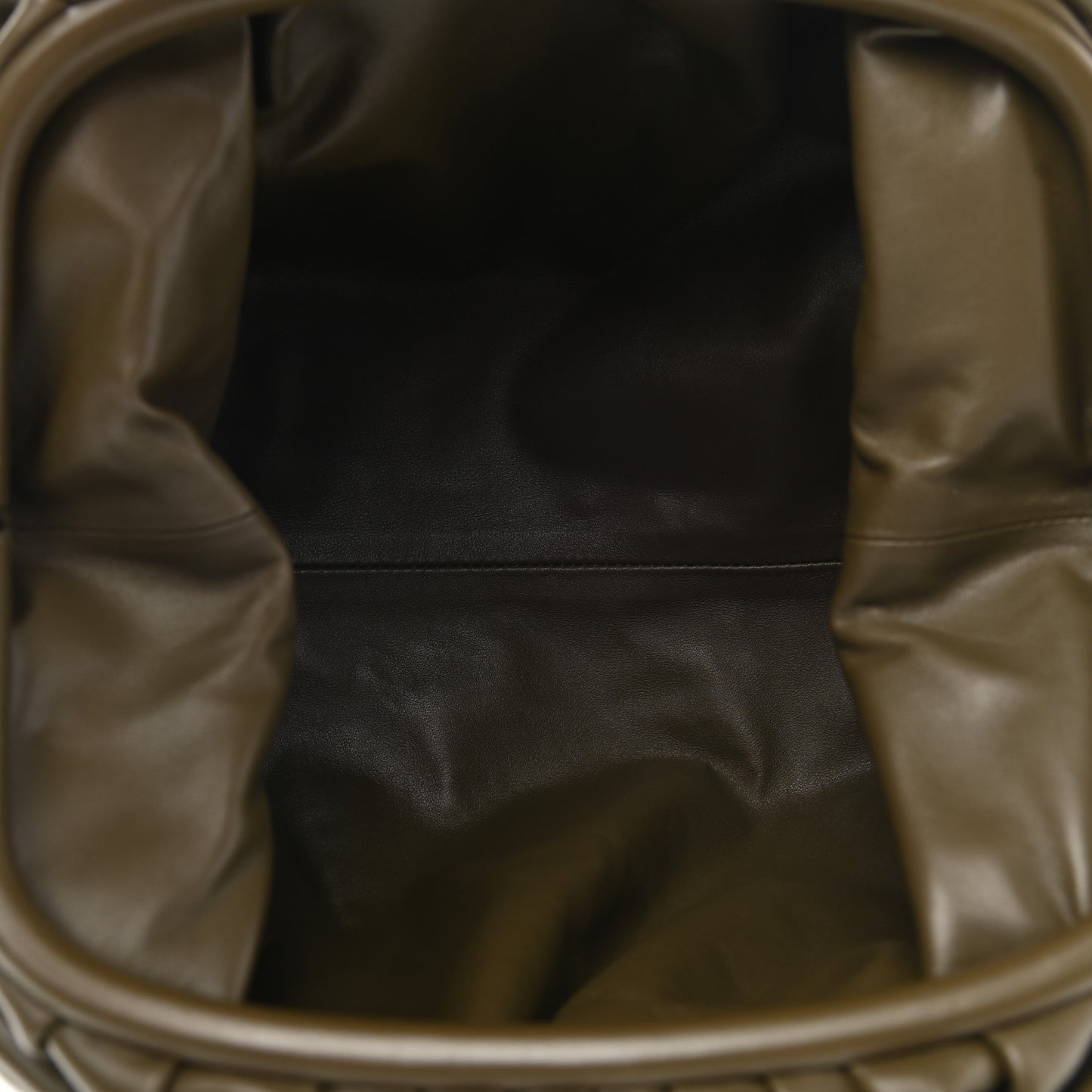 Smooth Butter Calf The Pouch Oversized Clutch Kaki Fondent