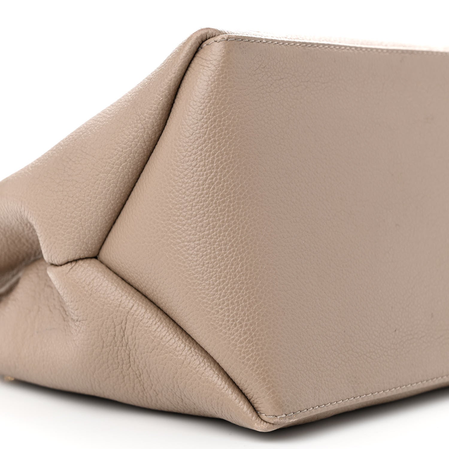 Louis Vuitton Empreinte Monogram Giant Petit Palais Tourterelle 8 of 18