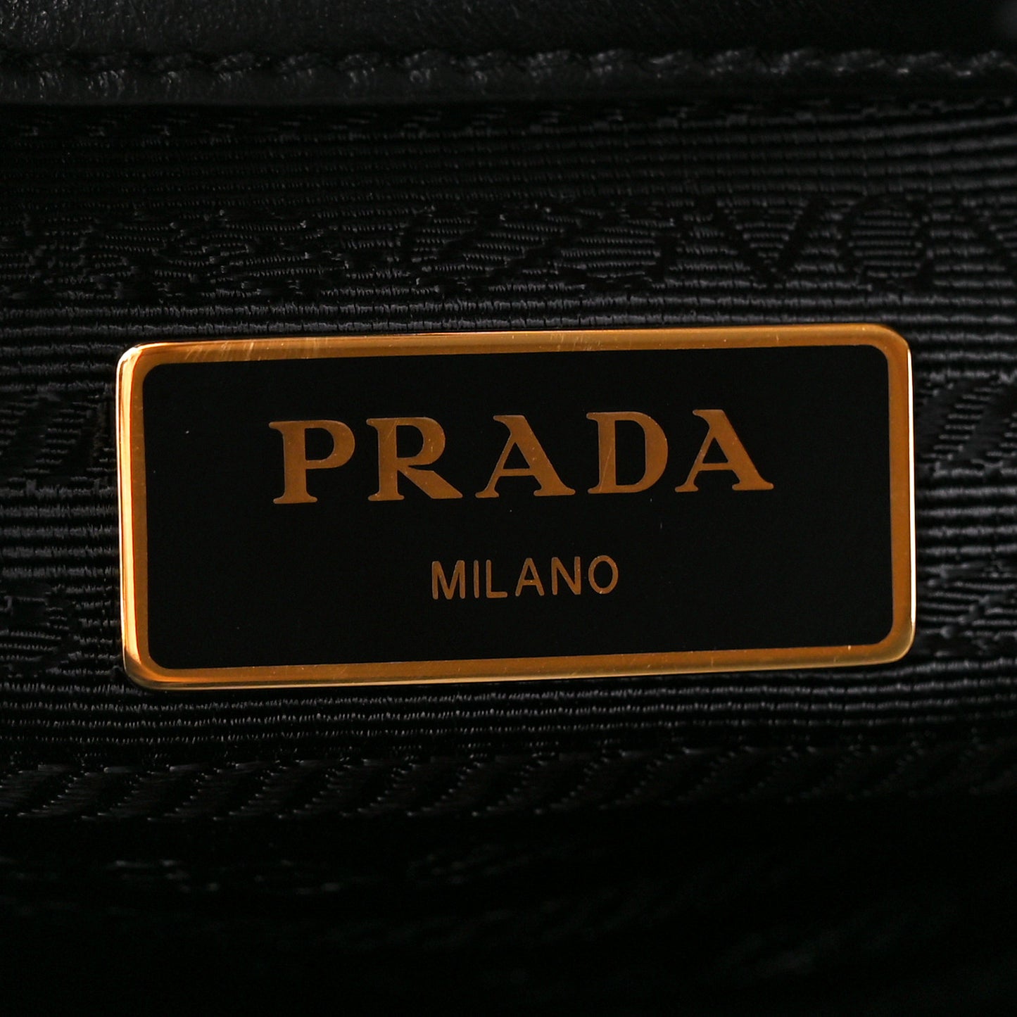 Saffiano Soft Calfskin Large Tote Black