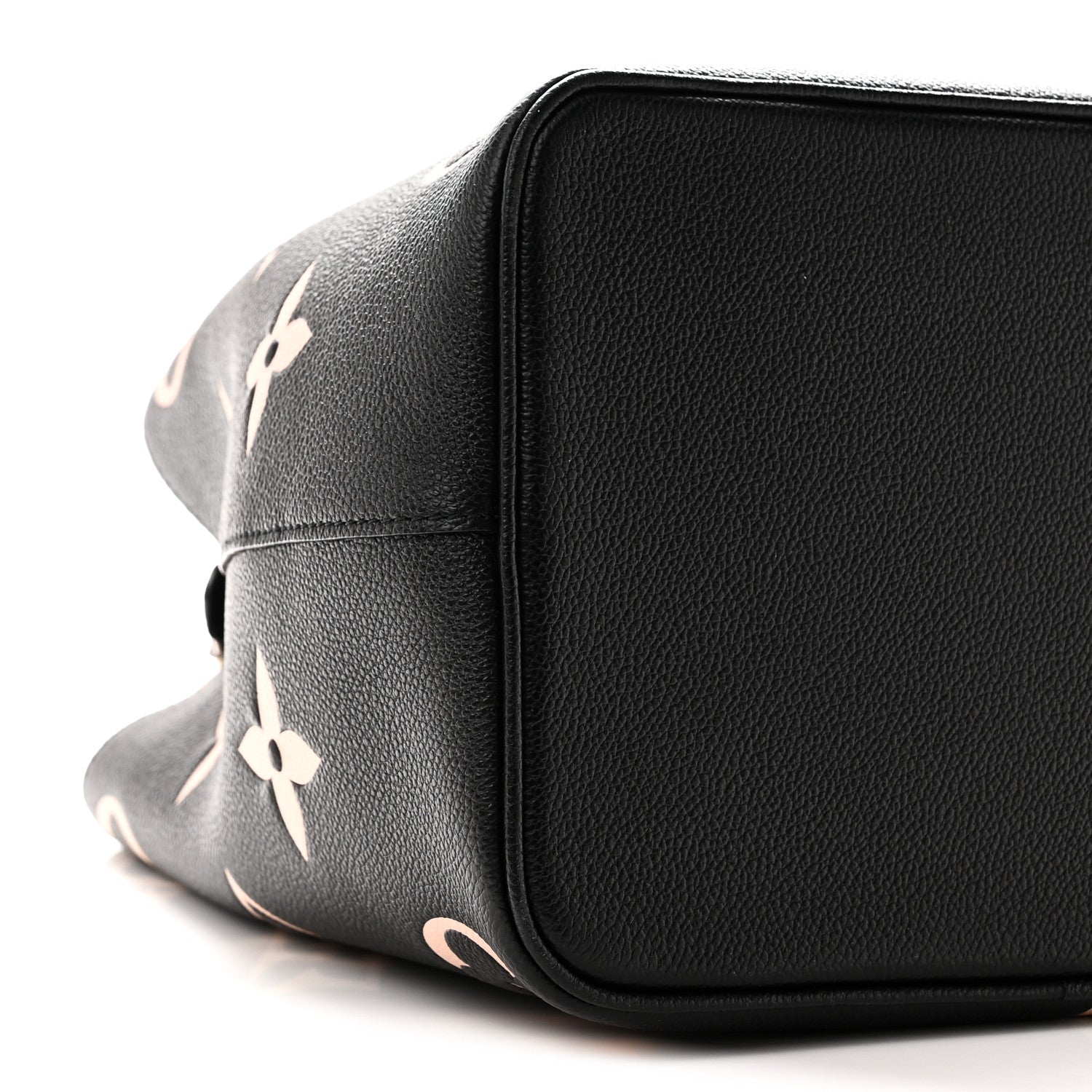 Louis Vuitton Empreinte Monogram Giant Neonoe MM Black Beige 8 of 9