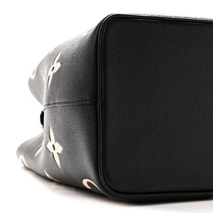 Louis Vuitton Empreinte Monogram Giant Neonoe MM Black Beige 8 of 9