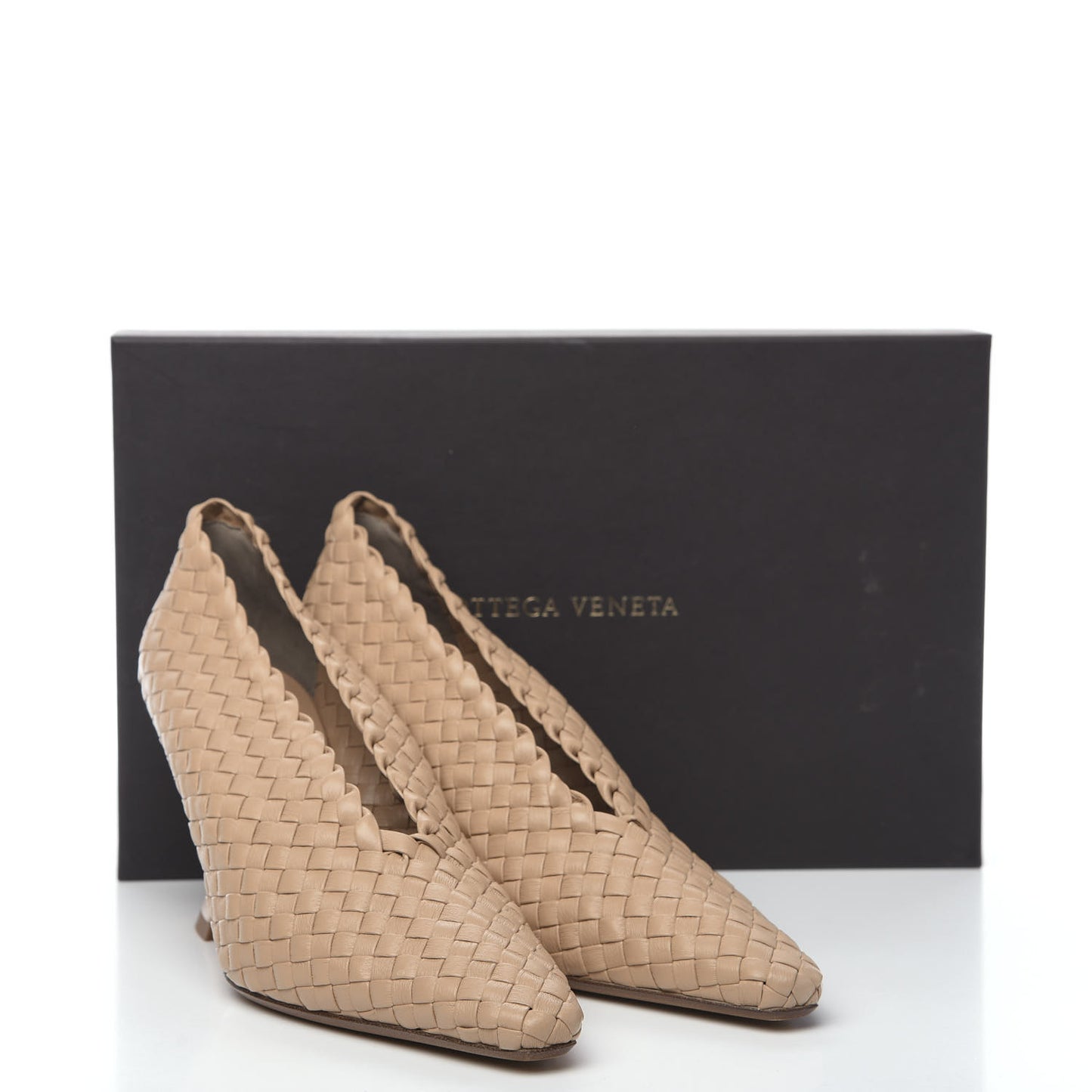 Nappa Intrecciato Almond Pumps 38 Cipria