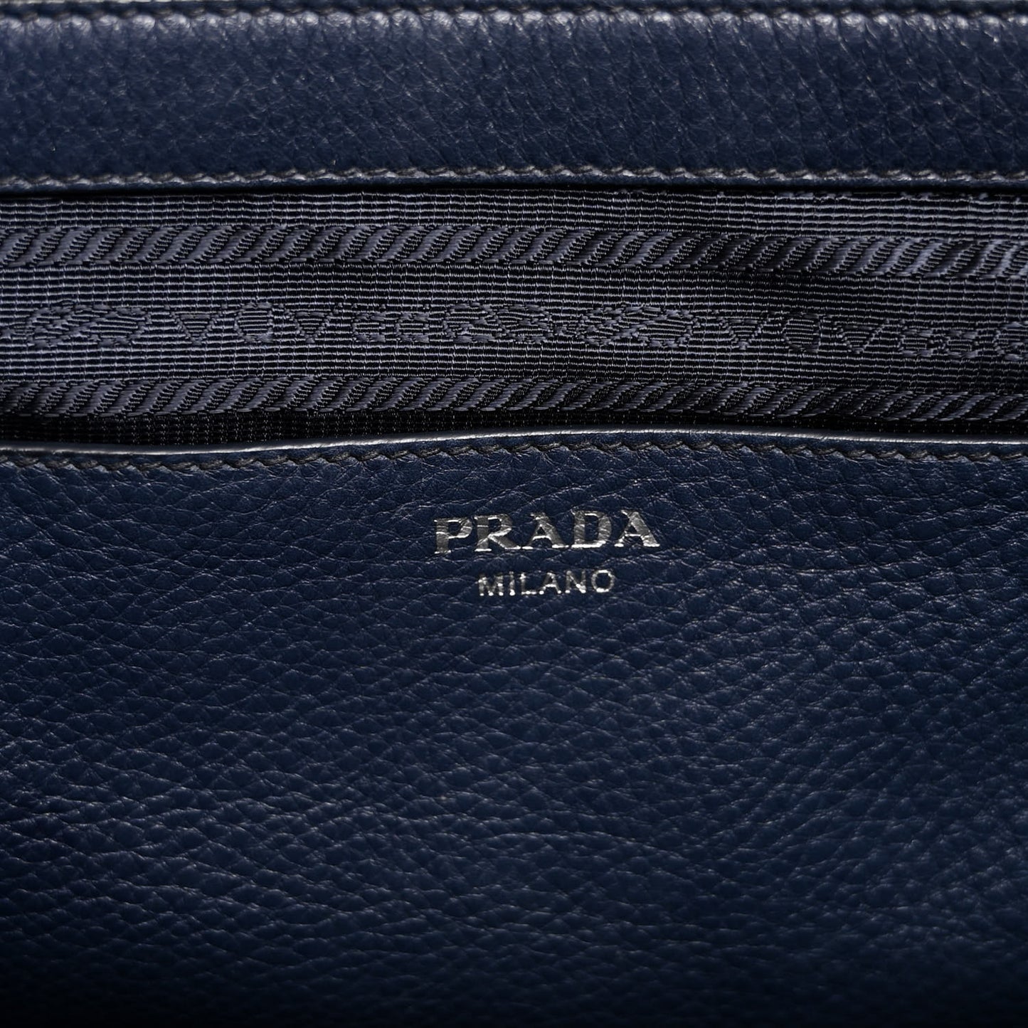 Vitello Daino Shopping Tote Baltico
