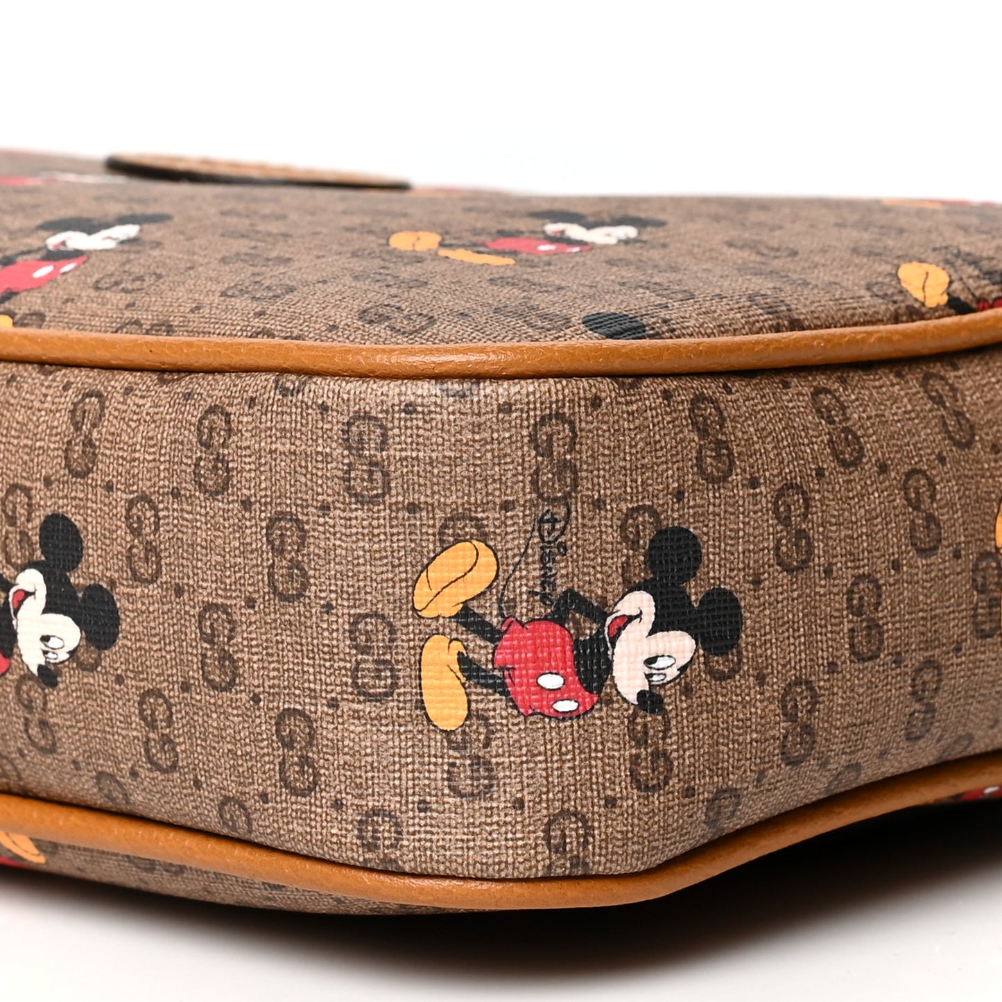 X DISNEY Mini Vintage GG Supreme Monogram Mickey Mouse Small Belt Bag 85 34 Beige Vintage Sun Oil