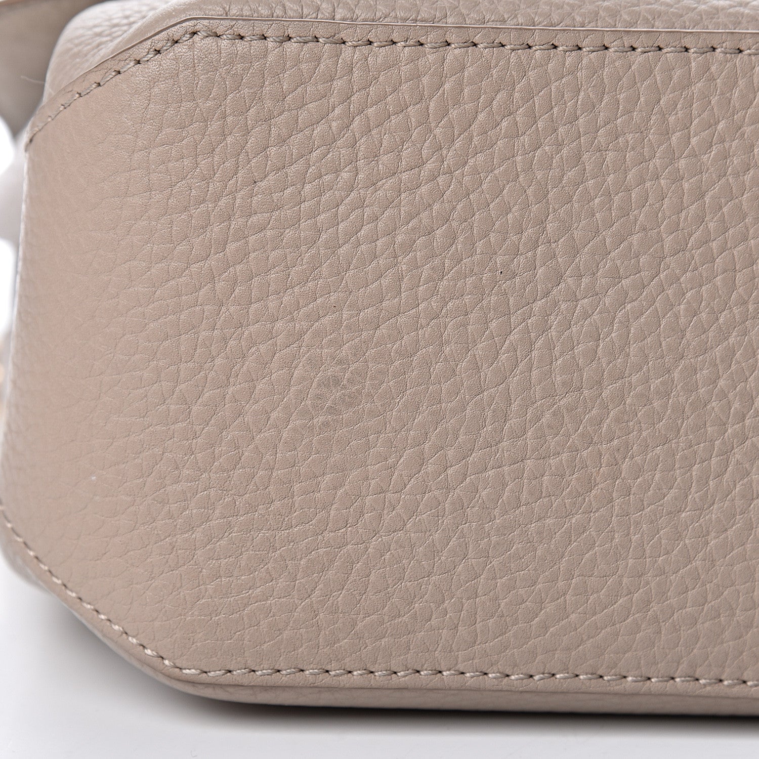Louis Vuitton Taurillon Volta Galet 9 of 14