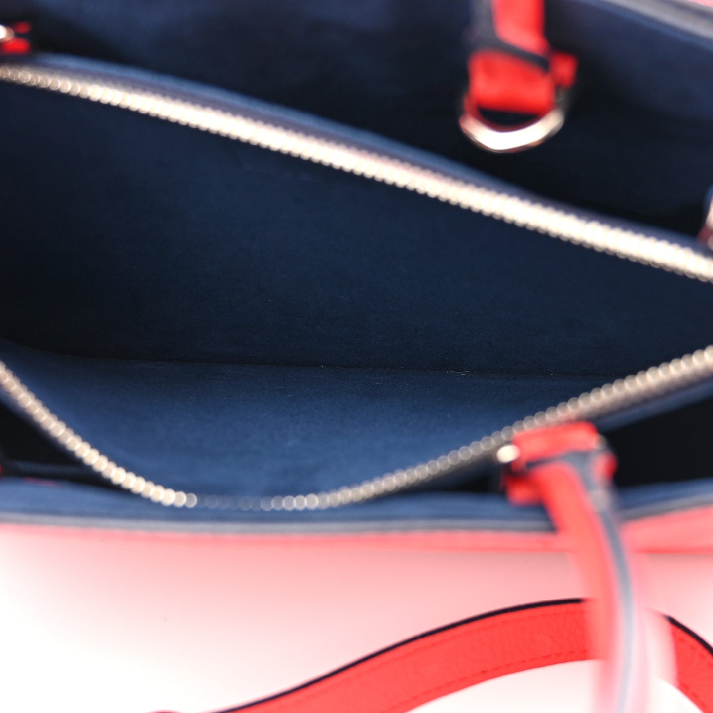 Epi Twist Tote Coquelicot