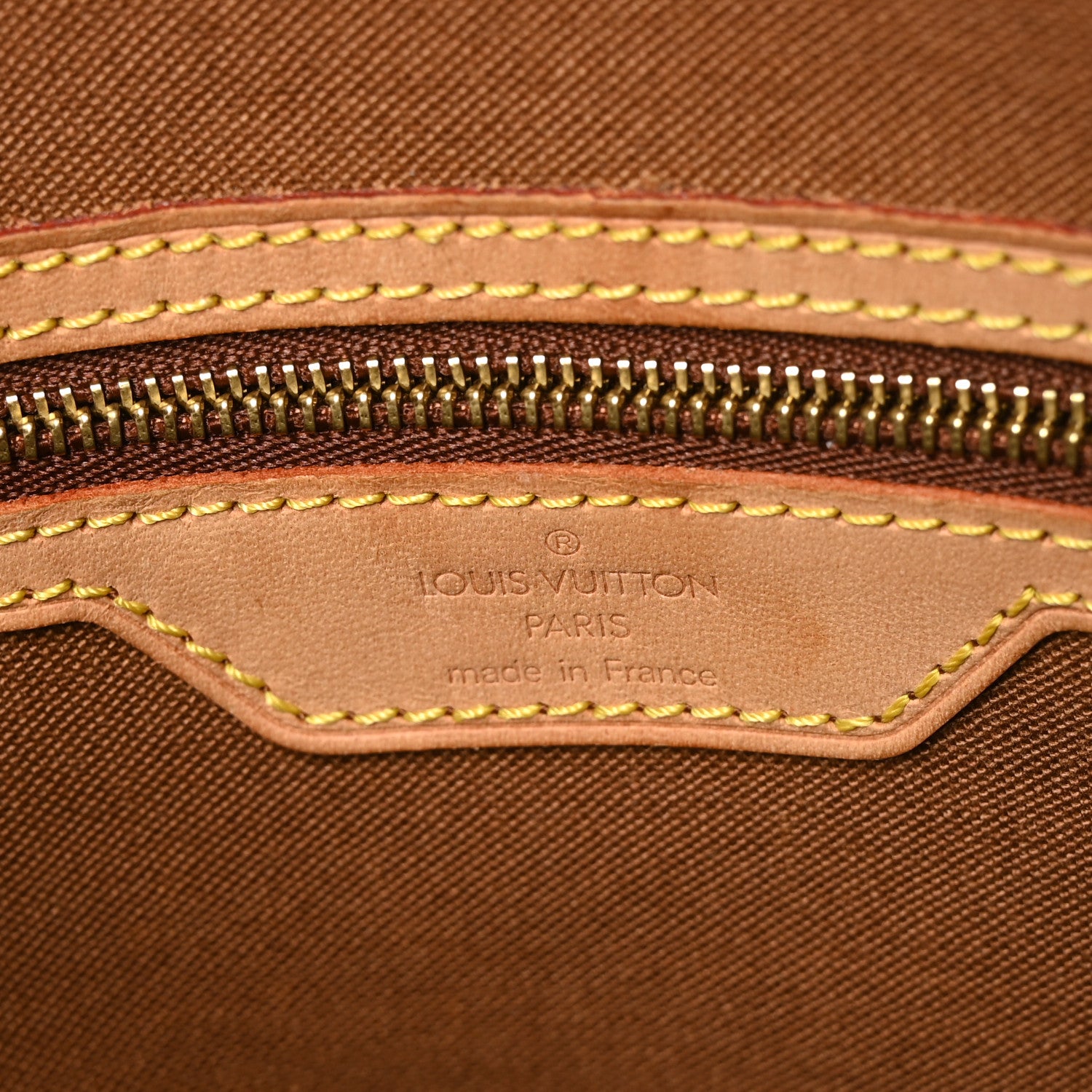Louis Vuitton Monogram Cabas Mezzo 6 of 8