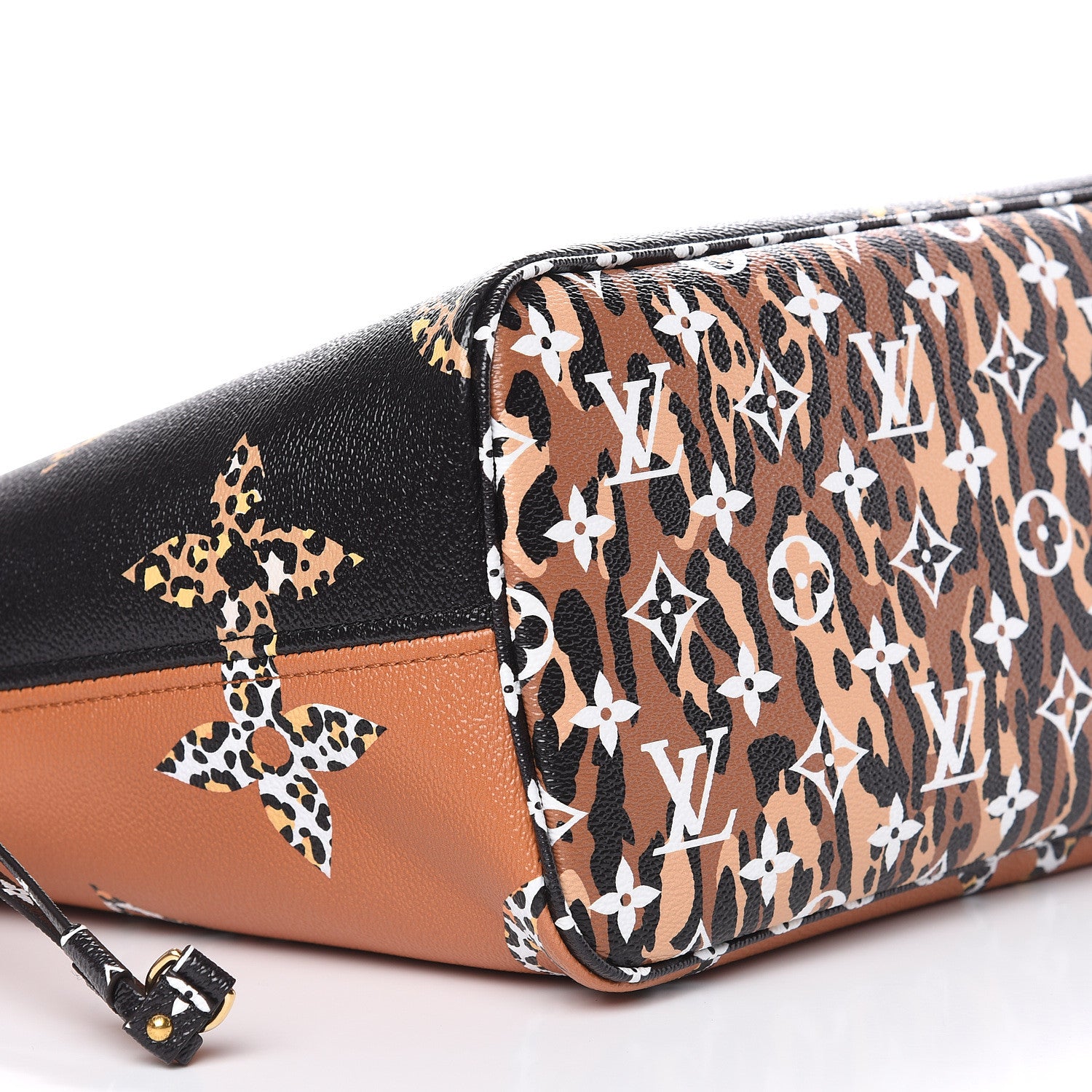 Louis Vuitton Monogram Giant Jungle Neverfull MM Black 12 of 14