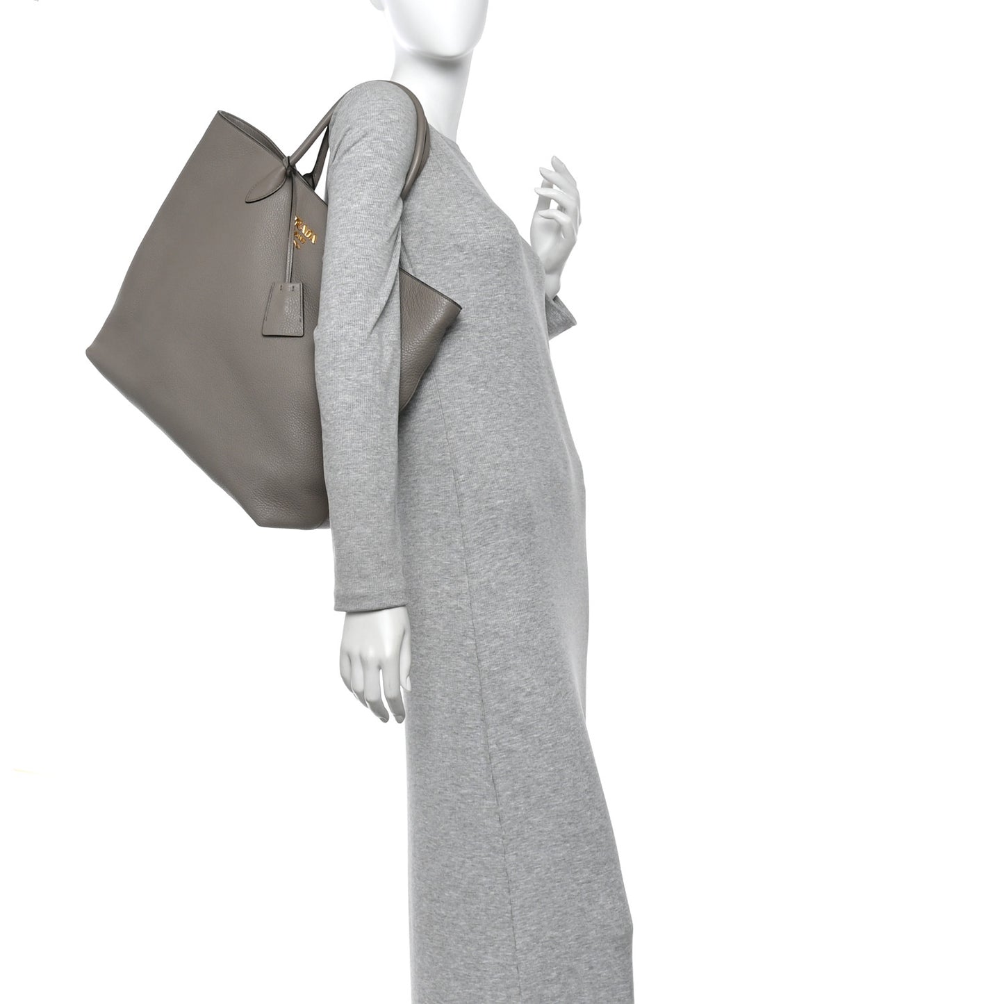 Vitello Daino Zippered Tote Argilla