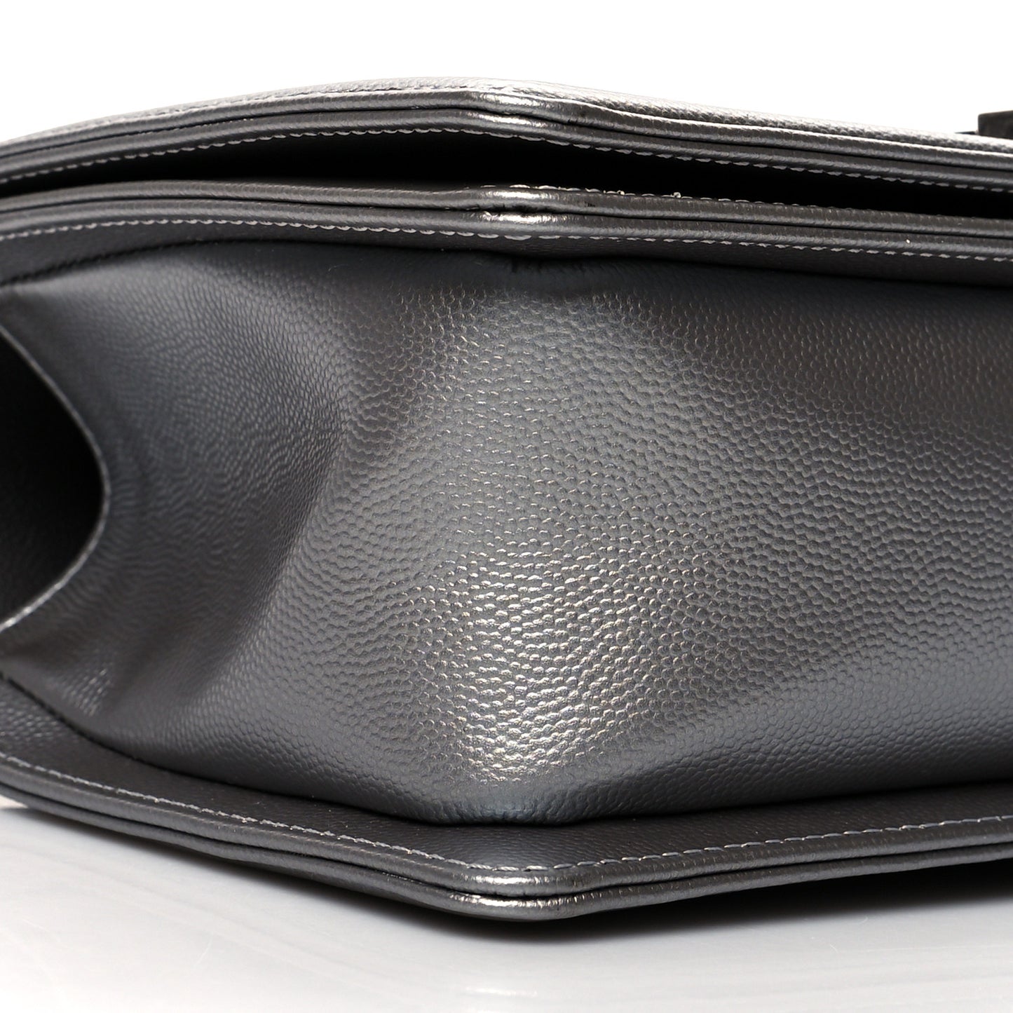 Metallic Caviar Quilted Medium Boy Flap Silver