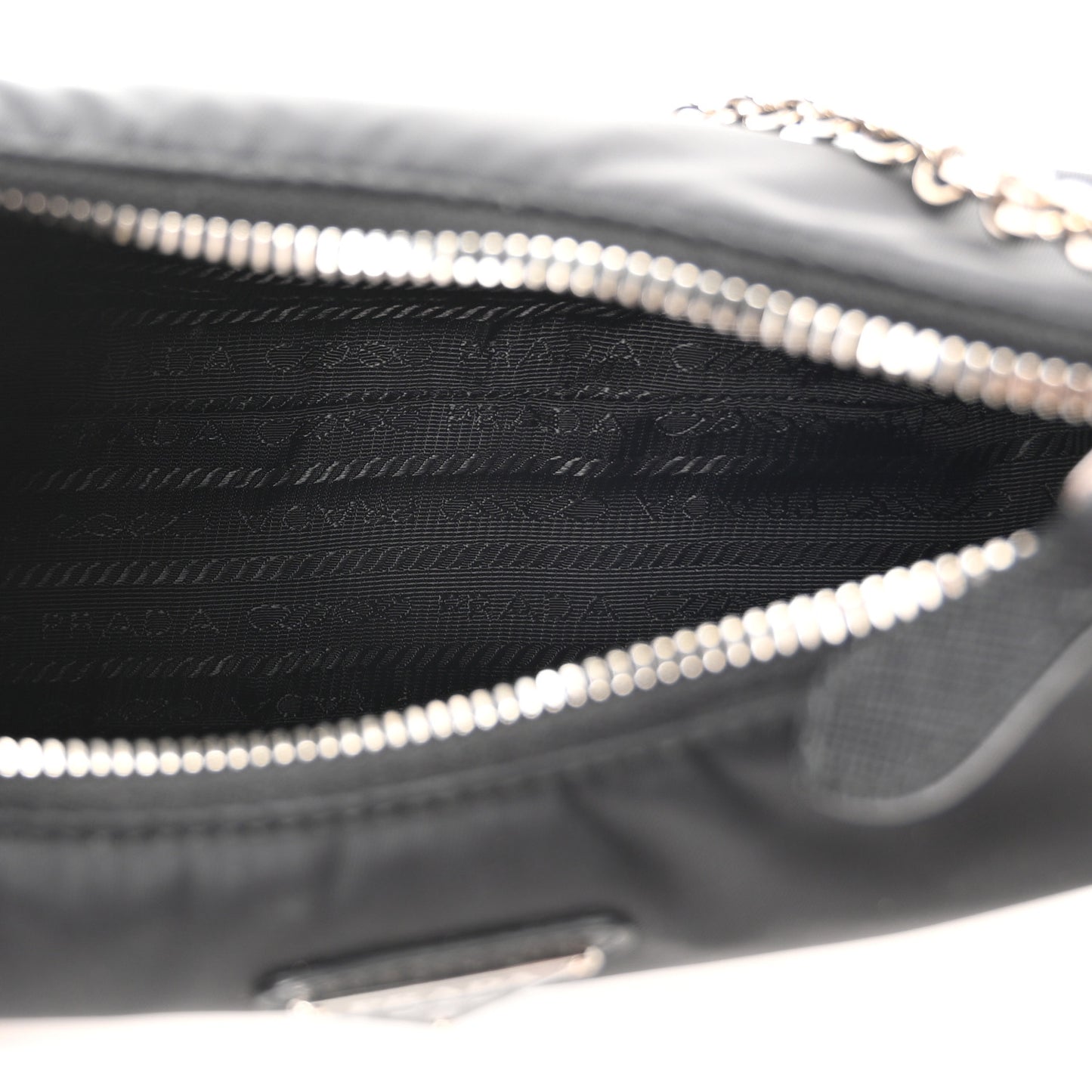 Re-Nylon Saffiano Re-Edition 2005 Shoulder Bag Black