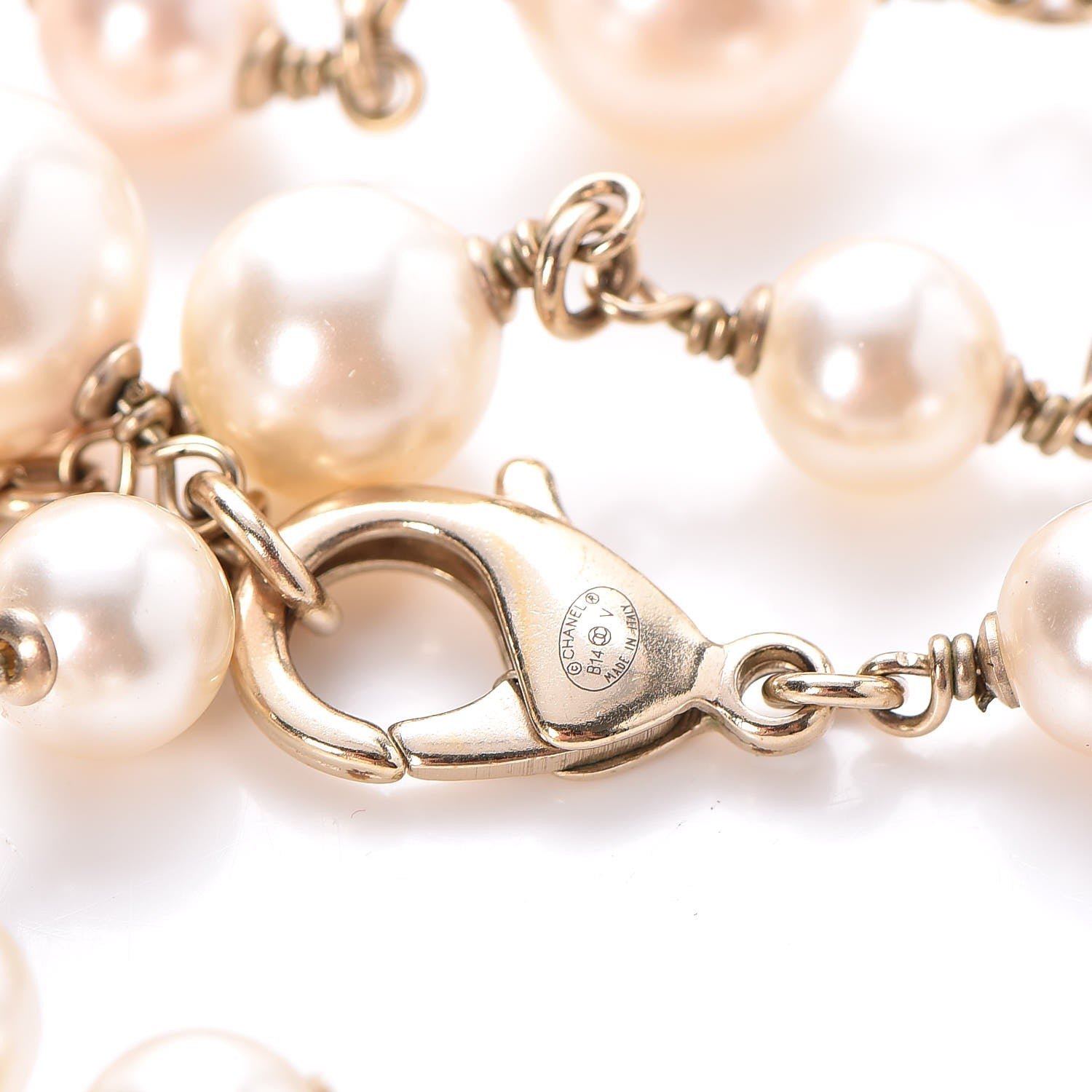 Chanel Pearl CC Long Necklace Light Gold 4 of 6