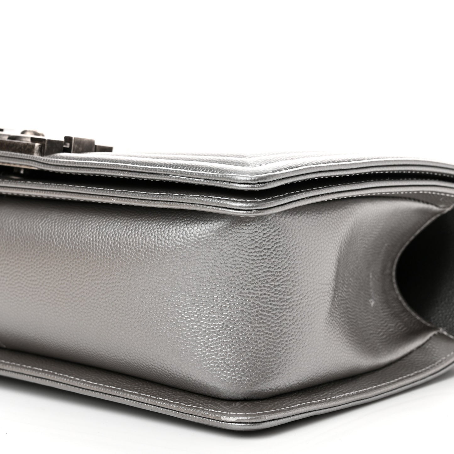 Metallic Caviar Quilted Medium Boy Flap Silver