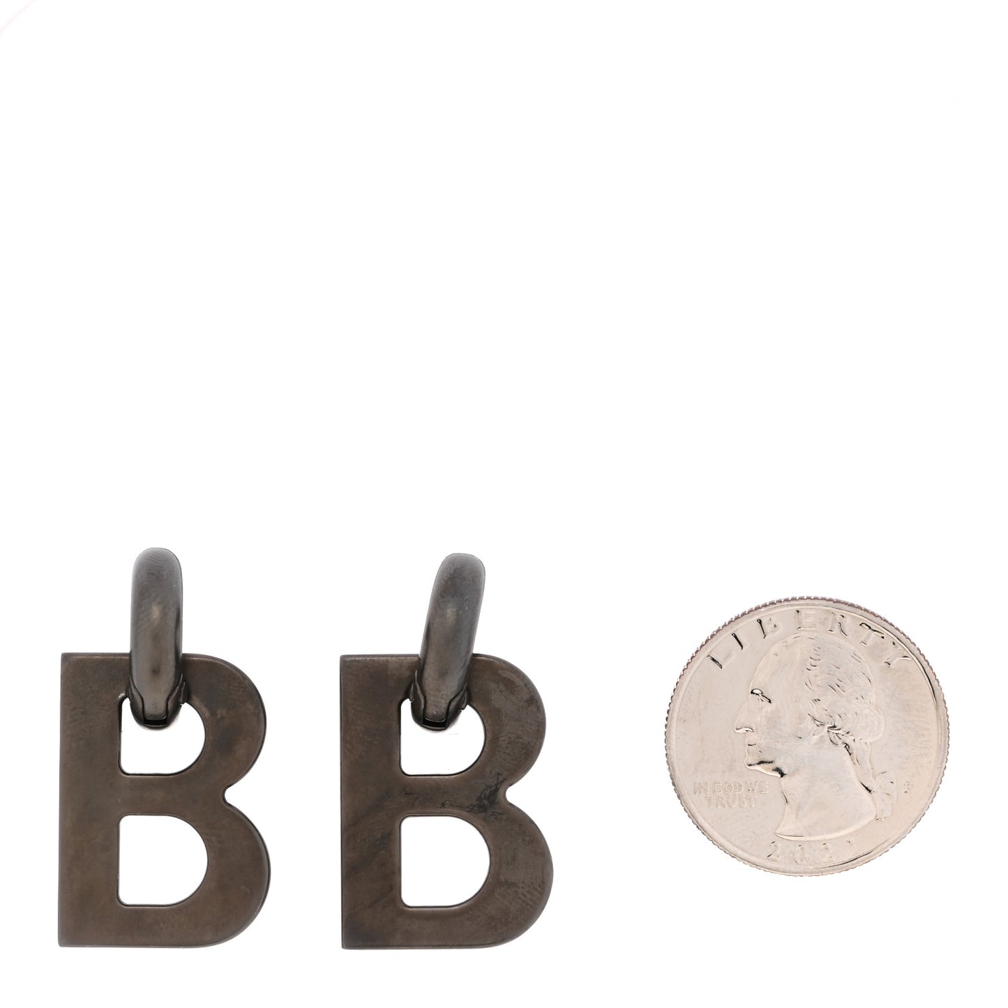 Metal B Chain Drop Earrings XS Silver