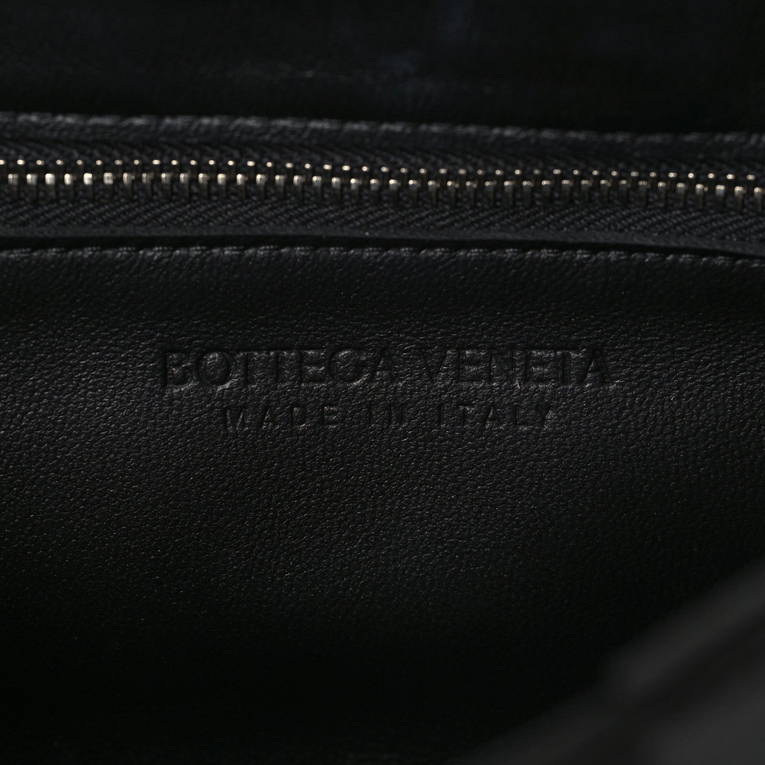 Bottega Veneta Lambskin Maxi Intreccio Small Cassette Crossbody Bag Black 6 of 9
