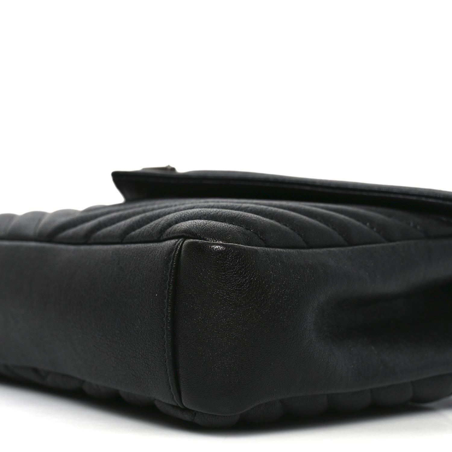 Saint Laurent Sheepskin Matelasse Chevron Monogram Medium College Bag Black 10 of 11