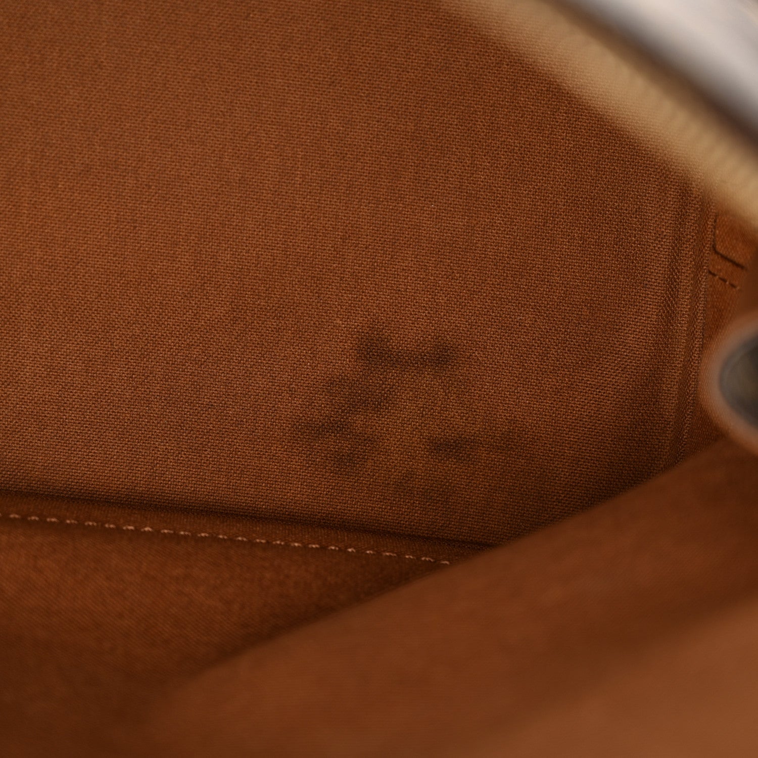 Louis Vuitton Monogram Alma PM 10 of 17