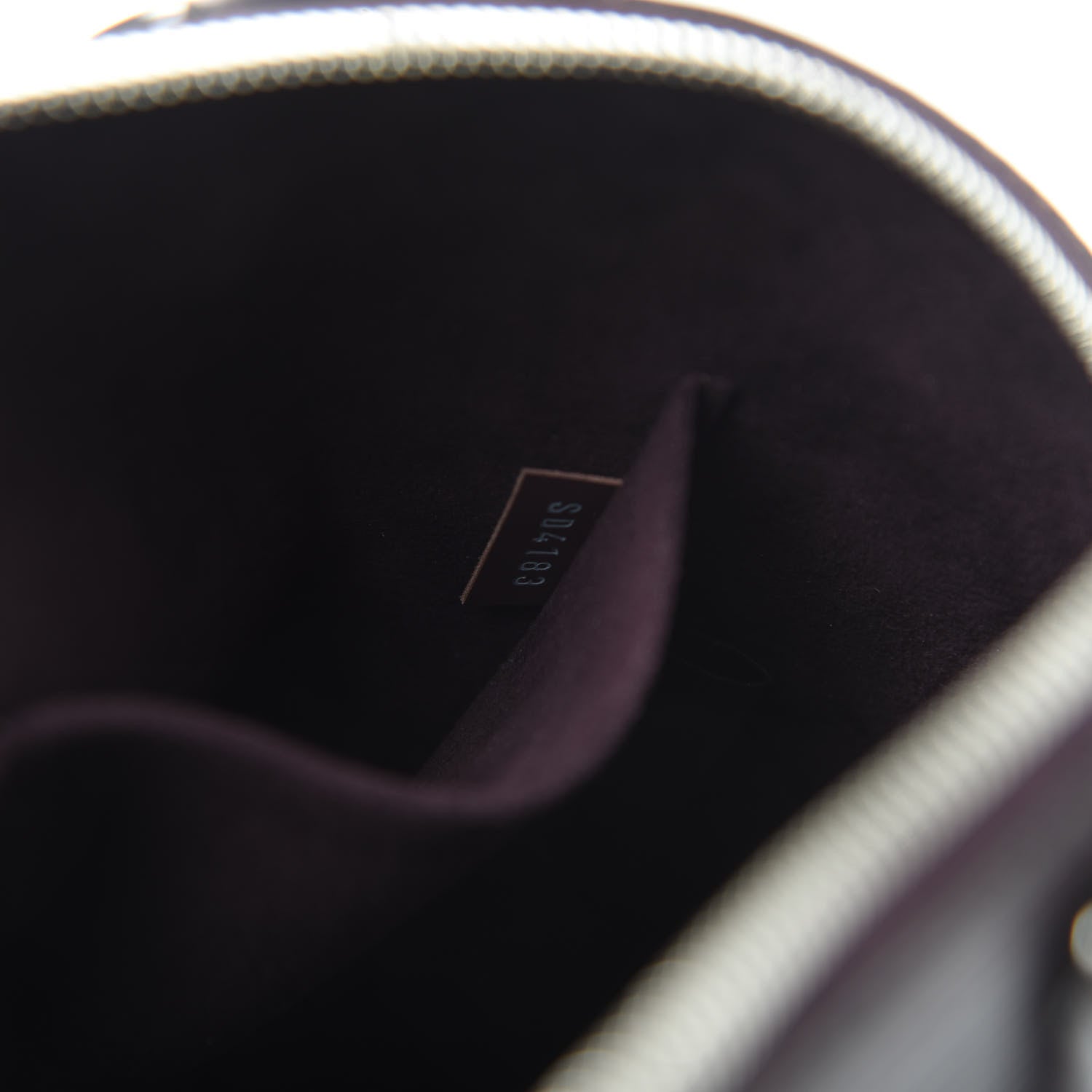 Louis Vuitton Epi Alma PM Quetsche 8 of 13