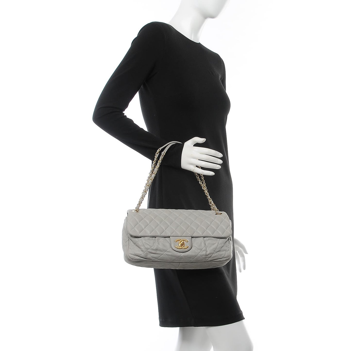 Iridescent Calfskin Large Chic Quilt Flap Grey