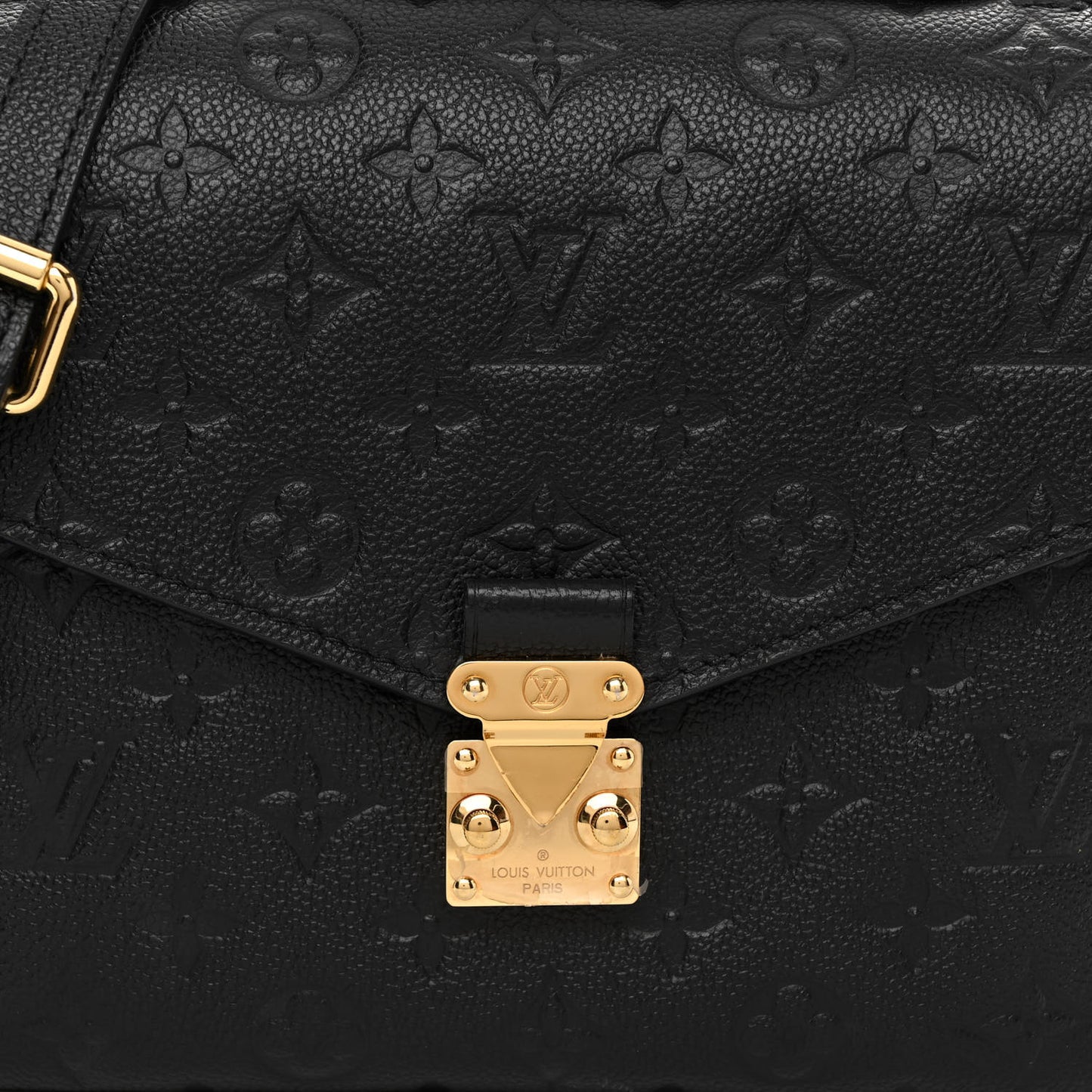LOUIS VUITTON Empreinte Pochette Metis Black