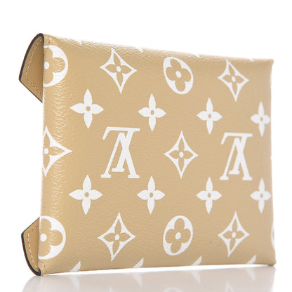 Louis Vuitton Monogram Giant Medium Kirigami Pochette Insert Beige 3 of 7