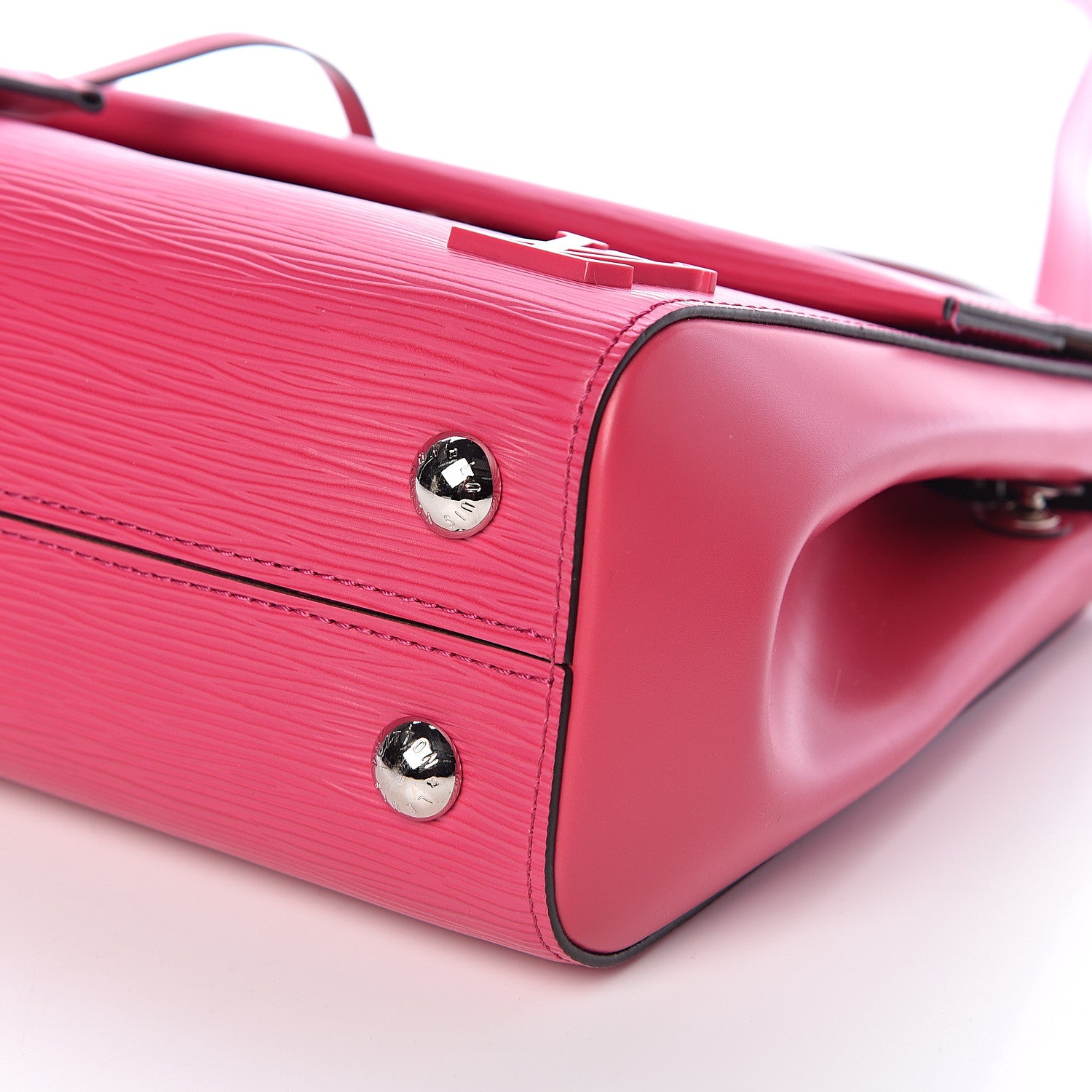 Louis Vuitton Epi Cluny MM Hot Pink 10 of 10