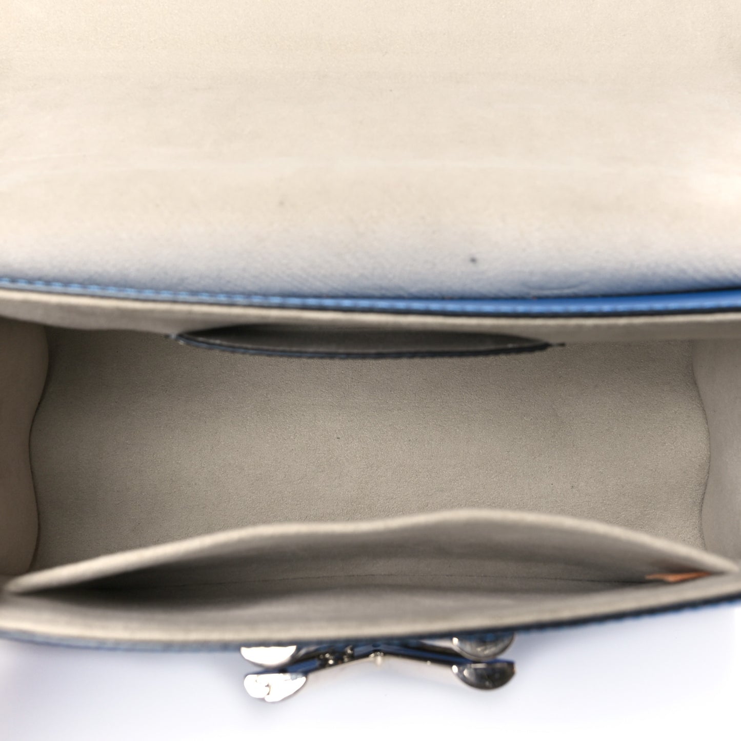 Epi Twist Shoulder Bag MM Marine Orange