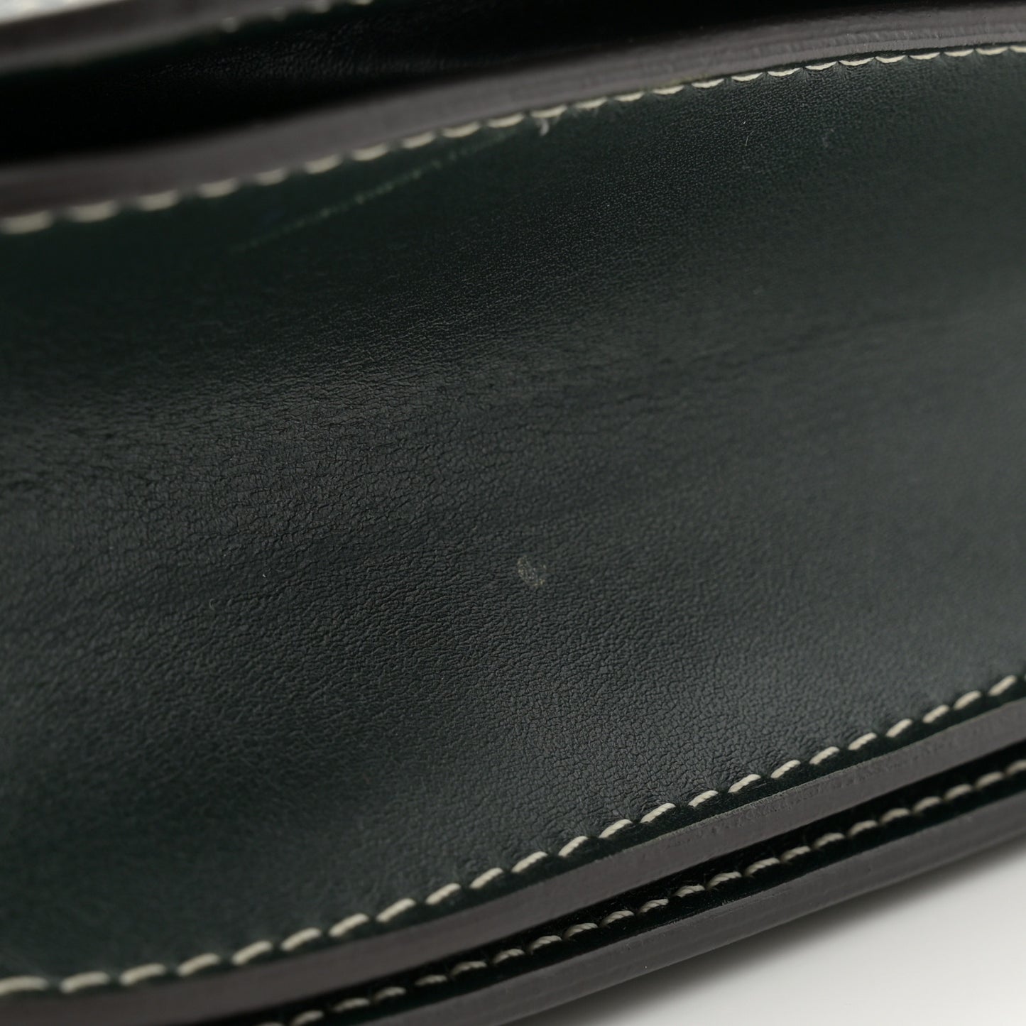 Box Calfskin Medium Classic Box Flap Bag Amazone