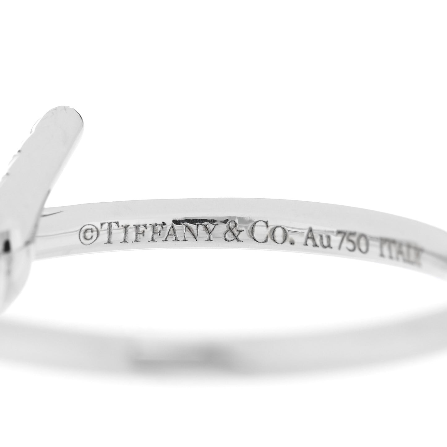 18K White Gold Diamond Small Knot Ring 47 4