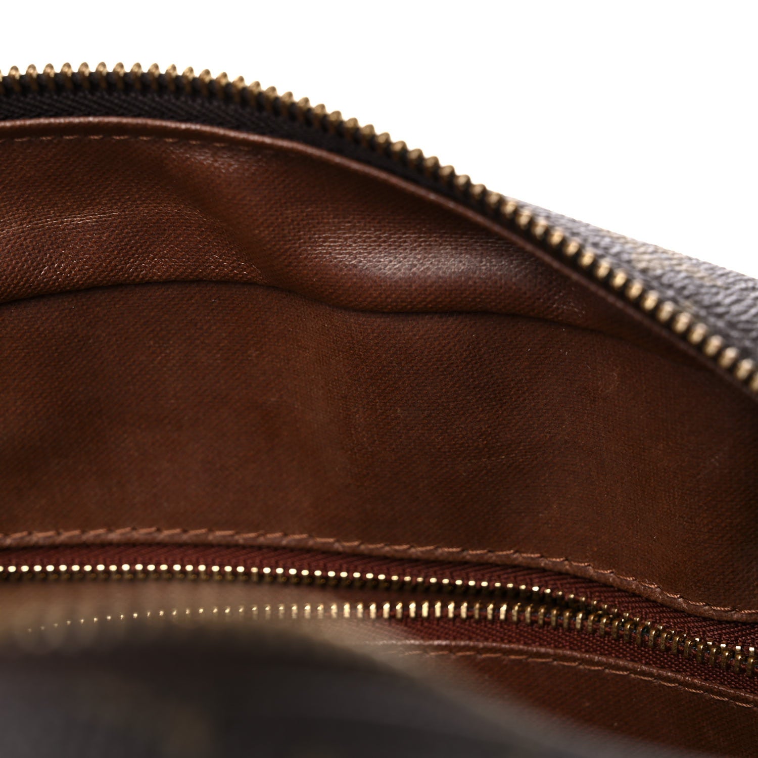 Louis Vuitton Monogram Toiletry Bag 25 20 of 22