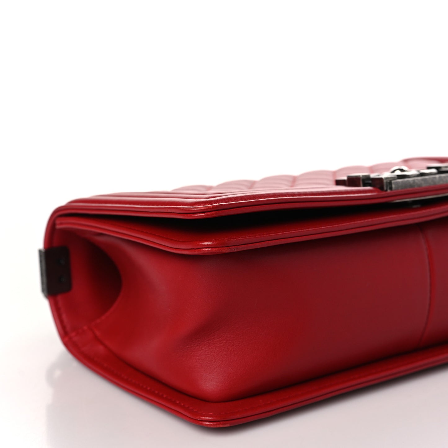 Calfskin Quilted Medium Boy Flap Red
