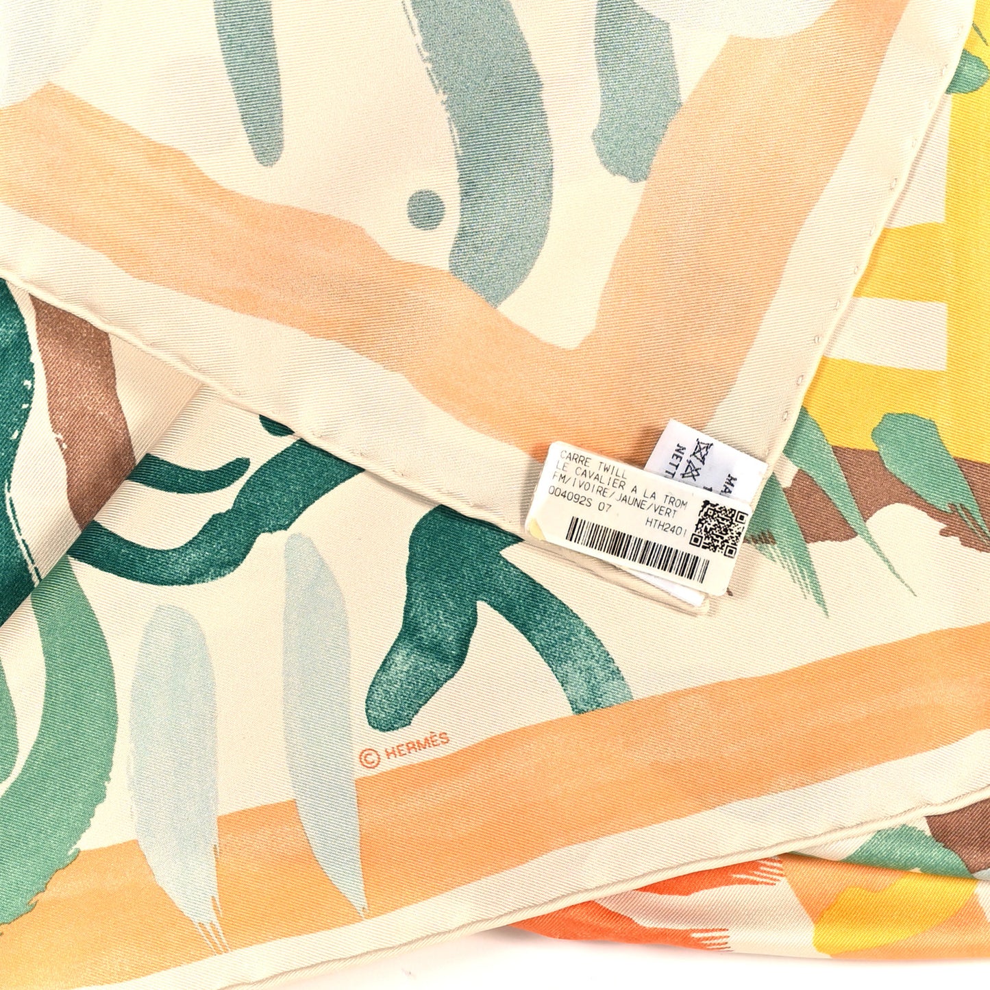 Silk Twill Le Cavalier A La Trompette Scarf 90 Ivorie Jaune Vert
