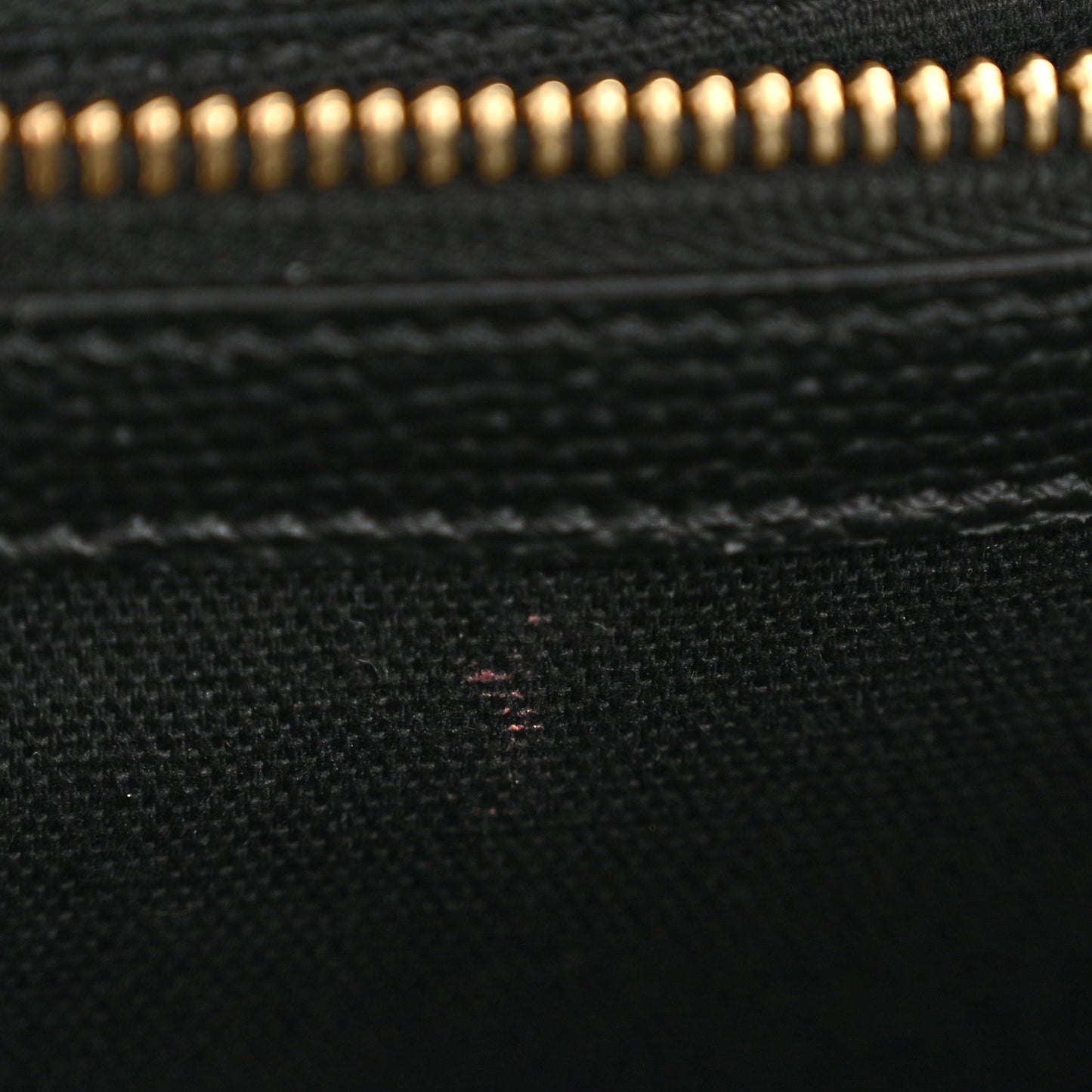 Grainy Calfskin House Check Medium Banner Tote Black