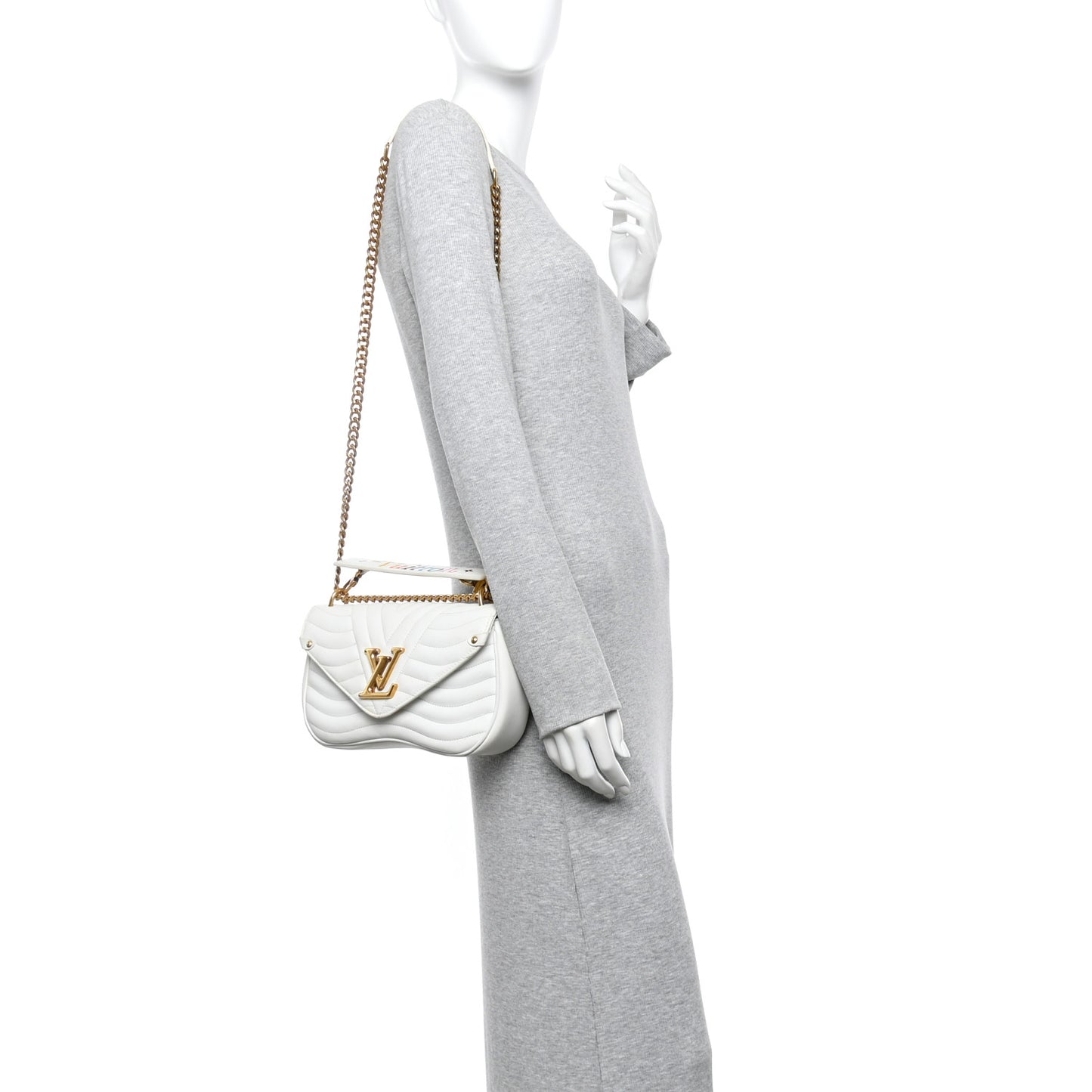 Calfskin New Wave Chain MM Snow