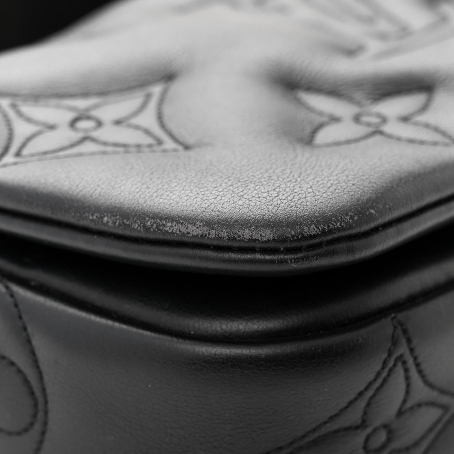Louis Vuitton Calfskin Bubblegram Wallet On Strap Black 12 of 12