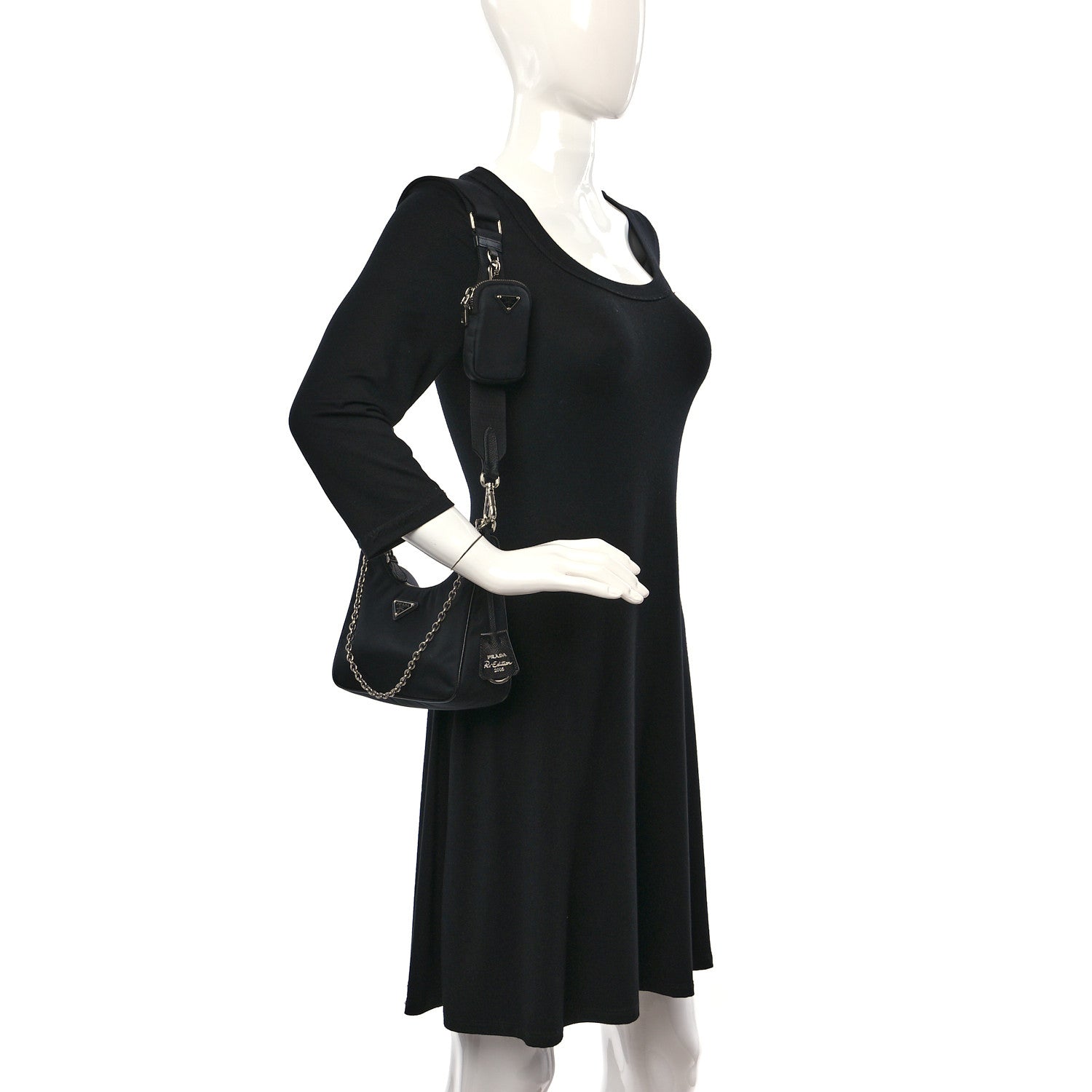 Prada Nylon Re-Edition 2005 Shoulder Bag Black 2 of 8