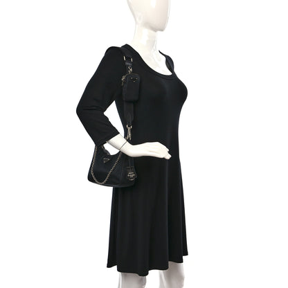 Prada Nylon Re-Edition 2005 Shoulder Bag Black 2 of 8