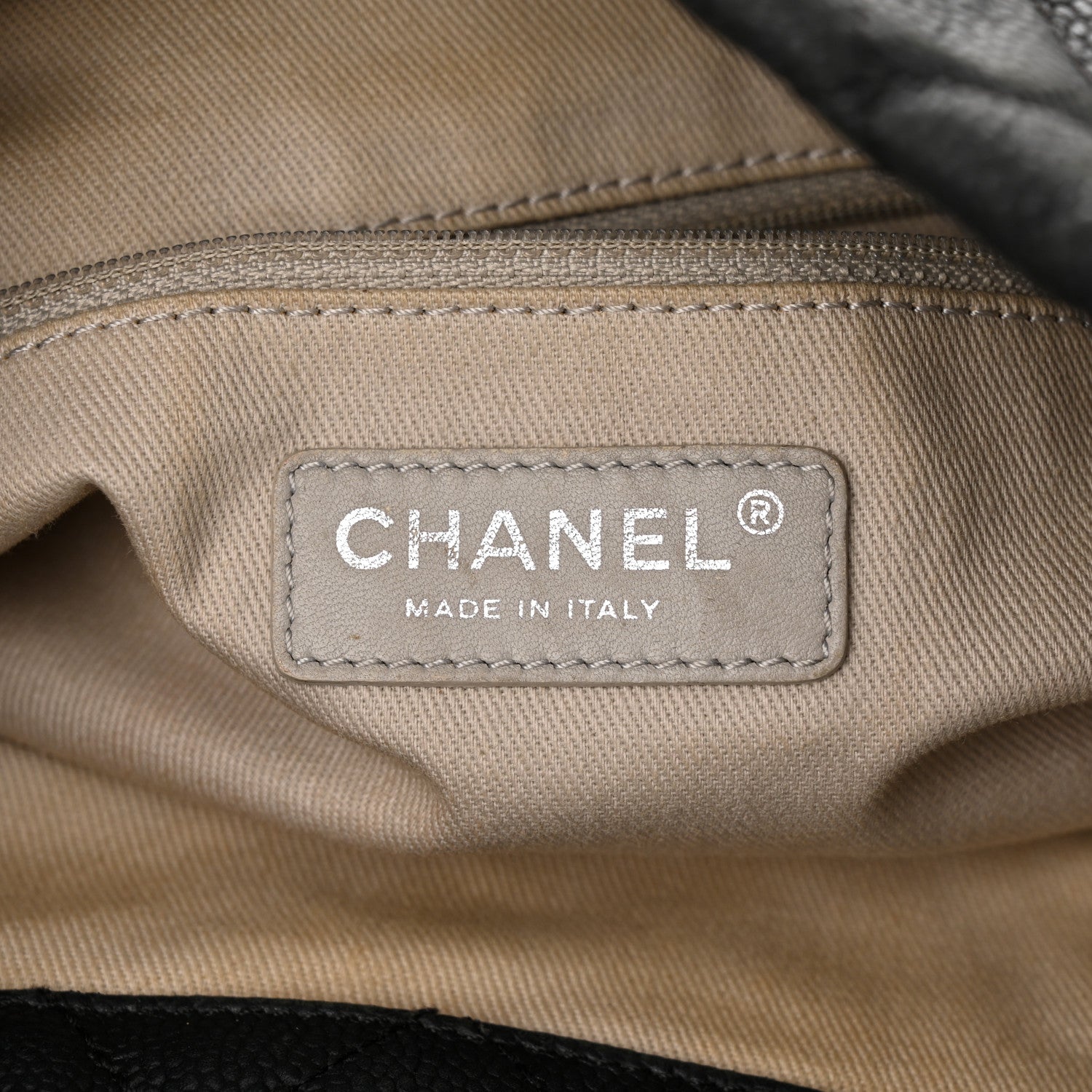 Chanel Caviar Quilted Easy Zip Tote Black 6 of 10