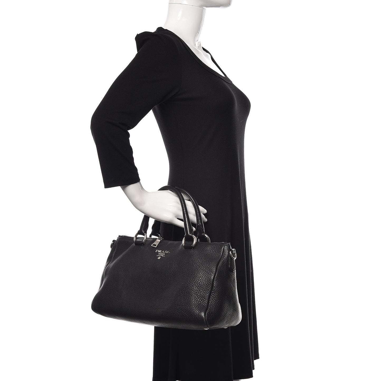Vitello Daino Shopping Satchel Black